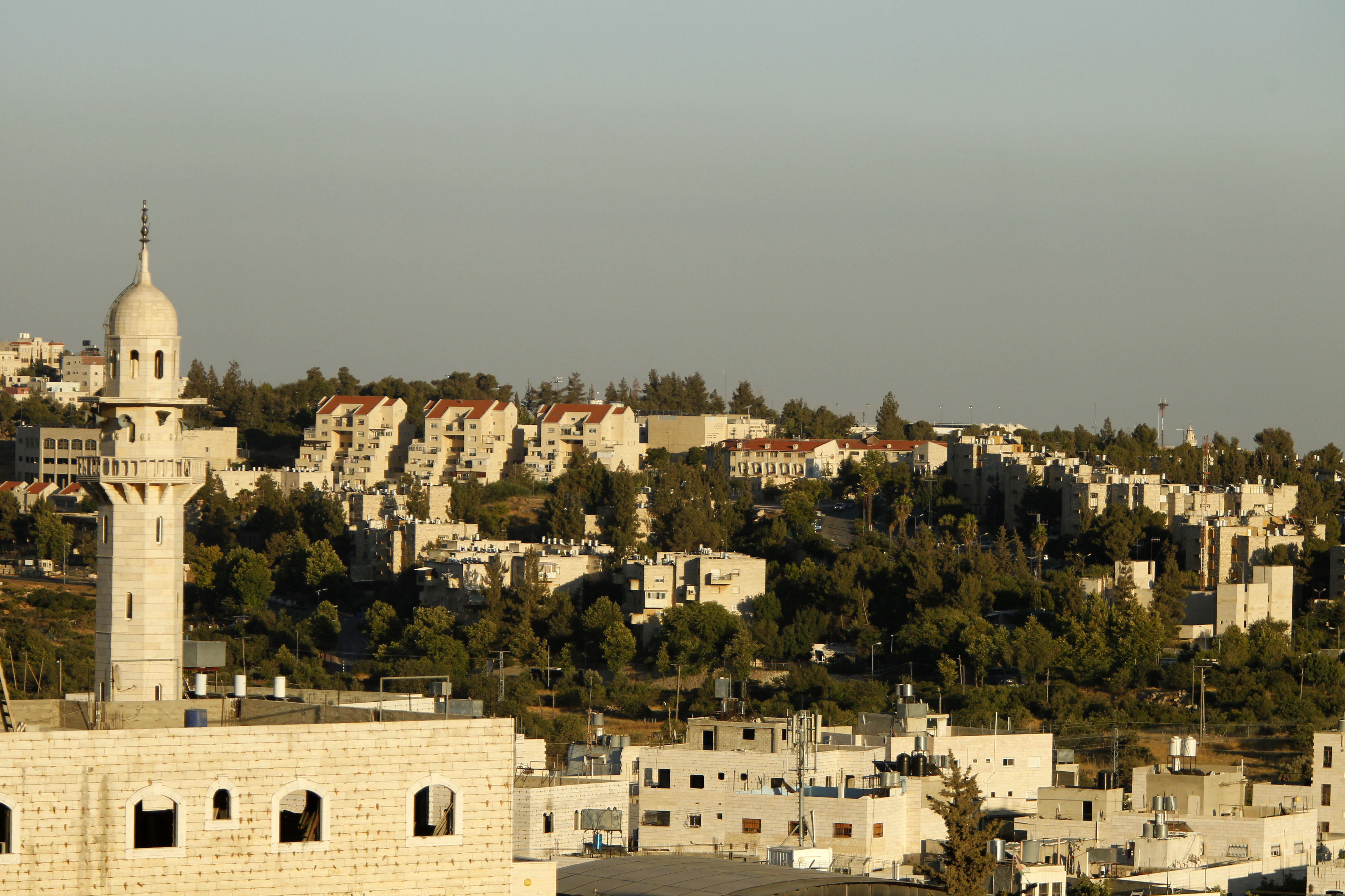 Az izraeli kormánypárt hivatalosan is elcsatolná a megszállt területek zsidó telepeit