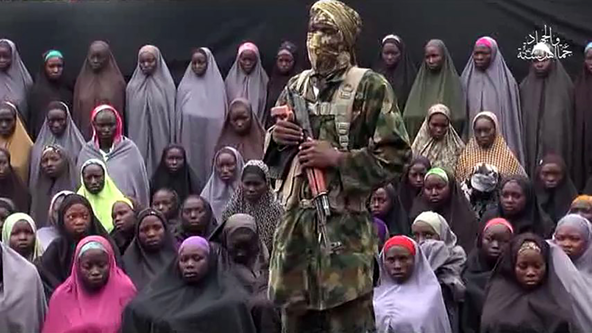 A Boko Haram kiengedett 62 három éve fogvatartott diáklányt