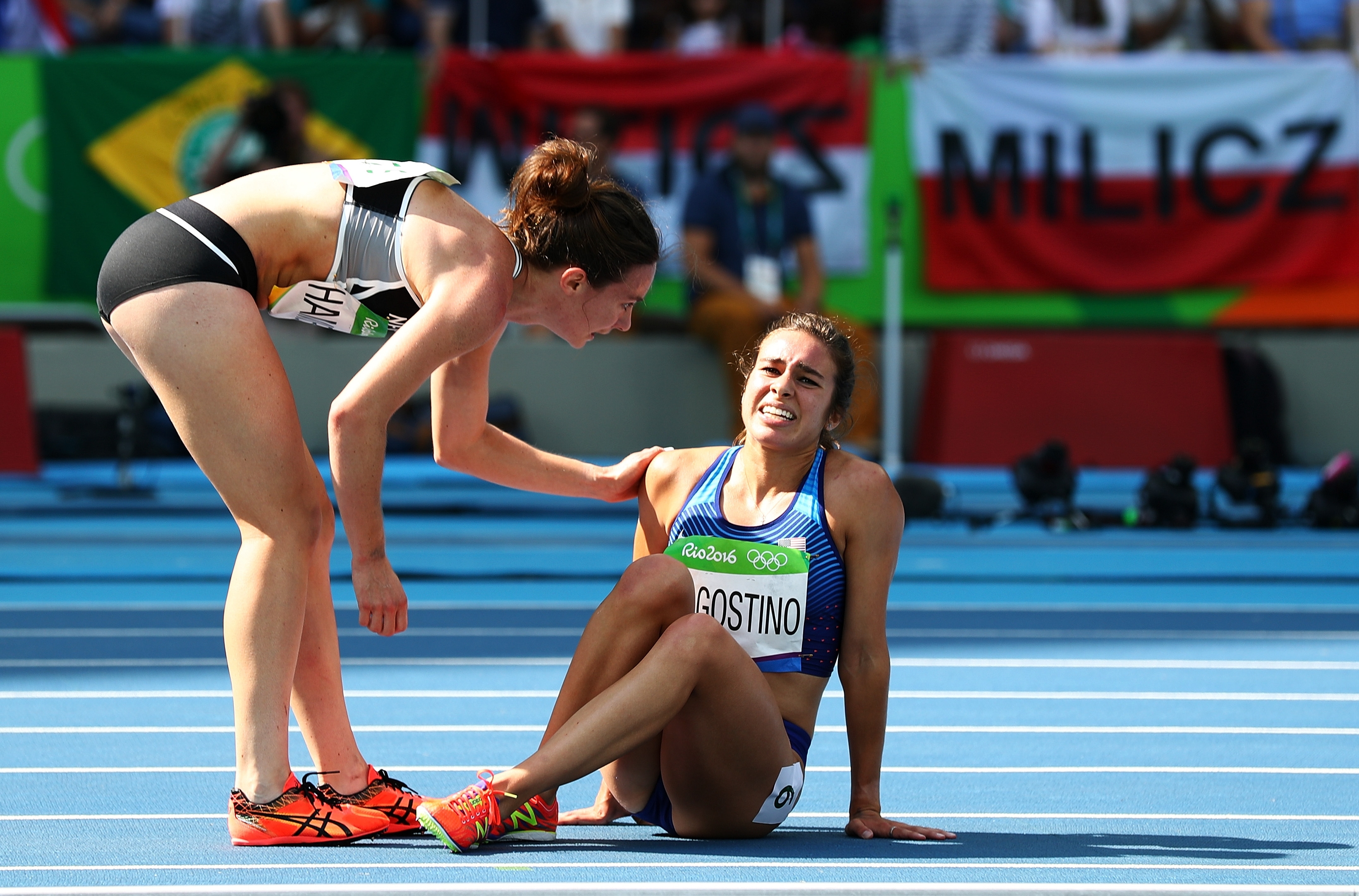 Két hosszútávfutó összehozta az olimpia eddigi legmeghatóbb pillanatát