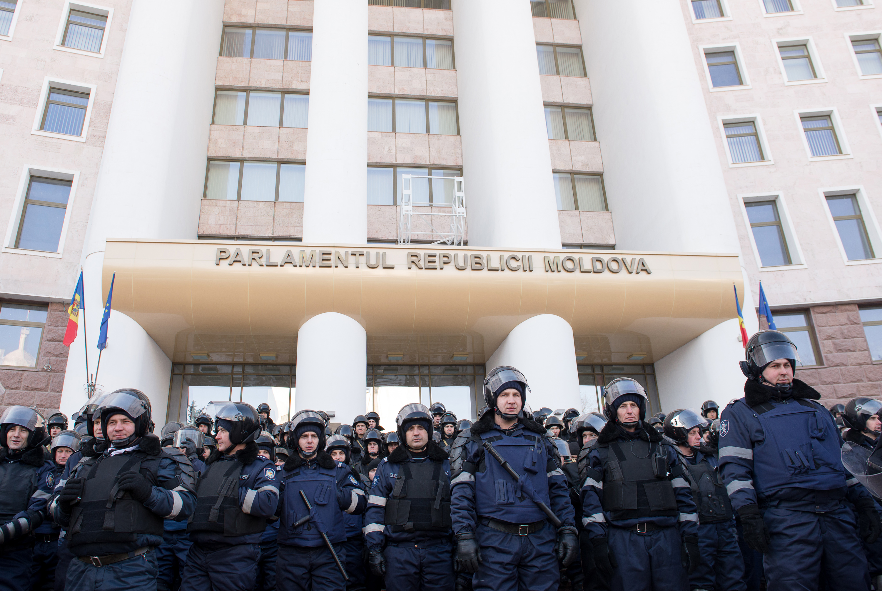 Könnygázas tömegoszlatással telt a moldovai függetlenség napja