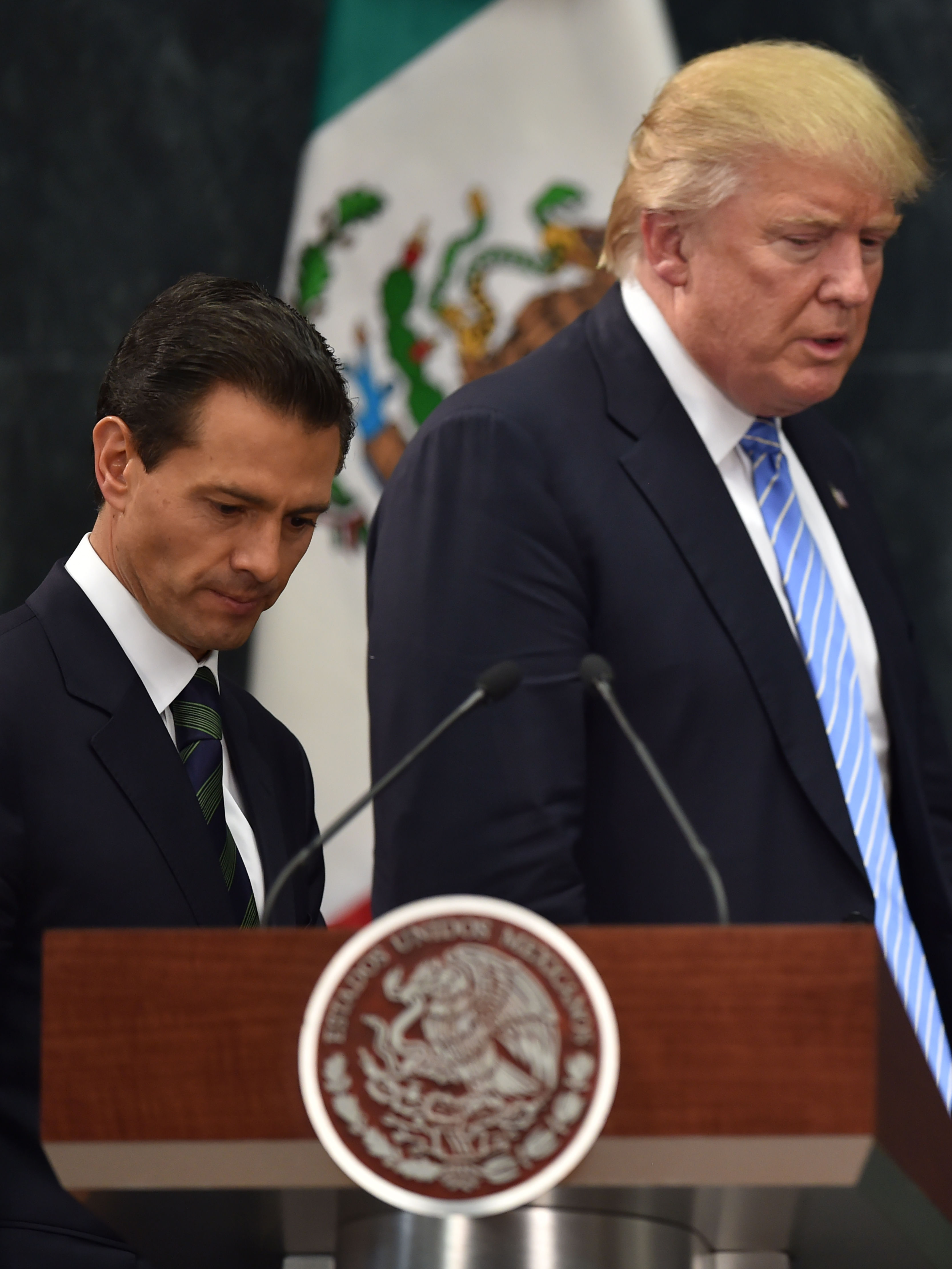 Trump teljesen becsicskult a mexikói elnöknek