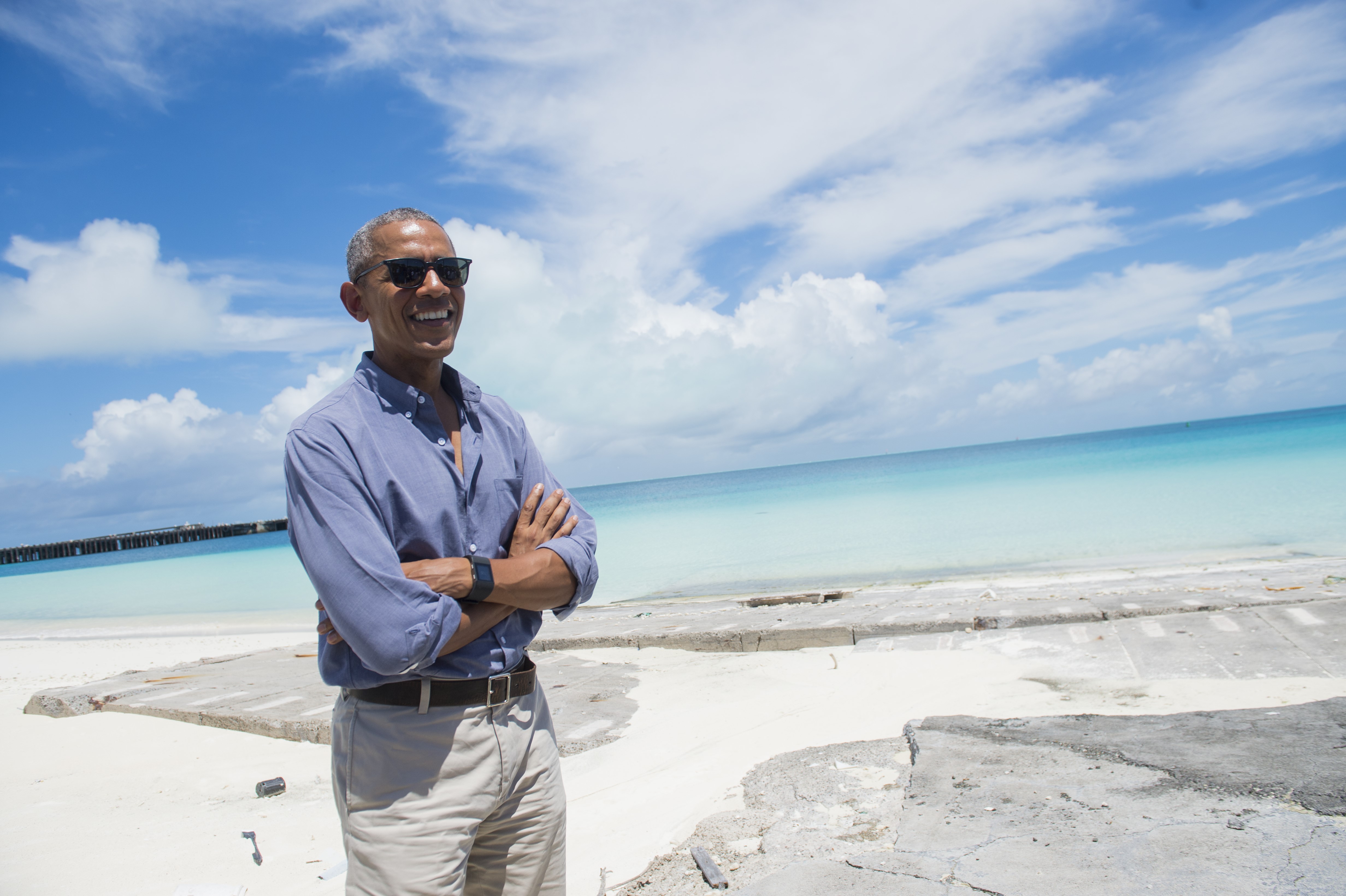Obama egy atollon búvárkodott, hogy felhívja a figyelmet a környezetvédelem fontosságára