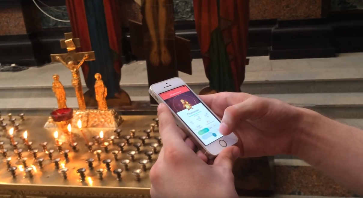 Akár 5 év börtönt is kaphat egy orosz blogger, amiért a templomban játszott a Pokémon Go-val