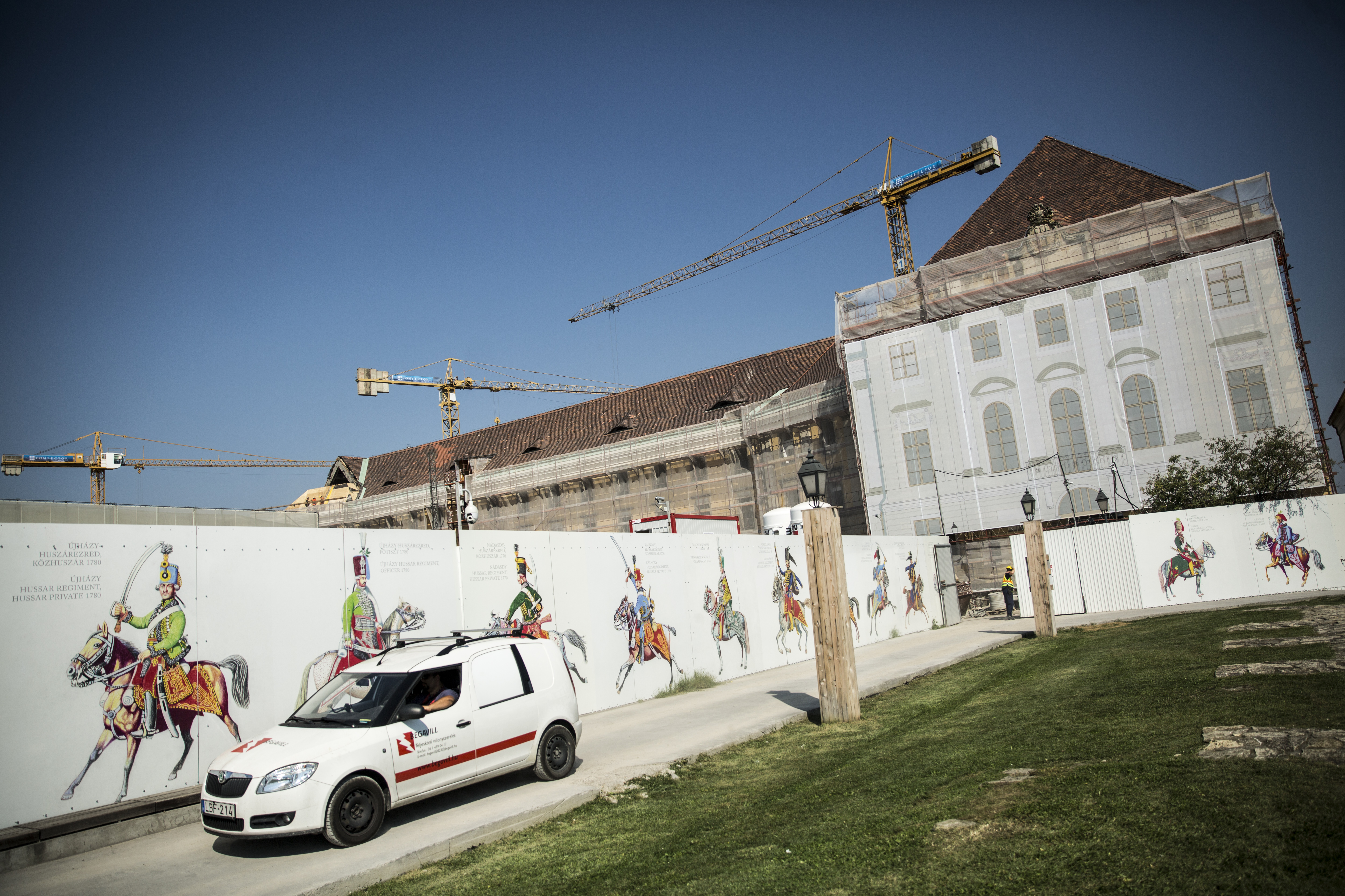 Beszakadt a magyar építőipar