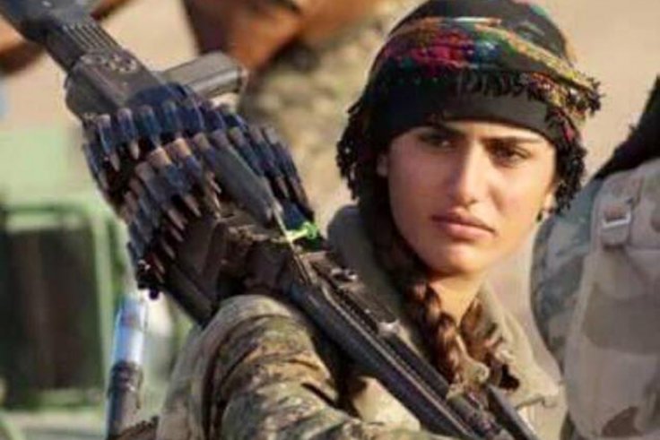 Megölték a szíriai kurdok legismertebb harcosát