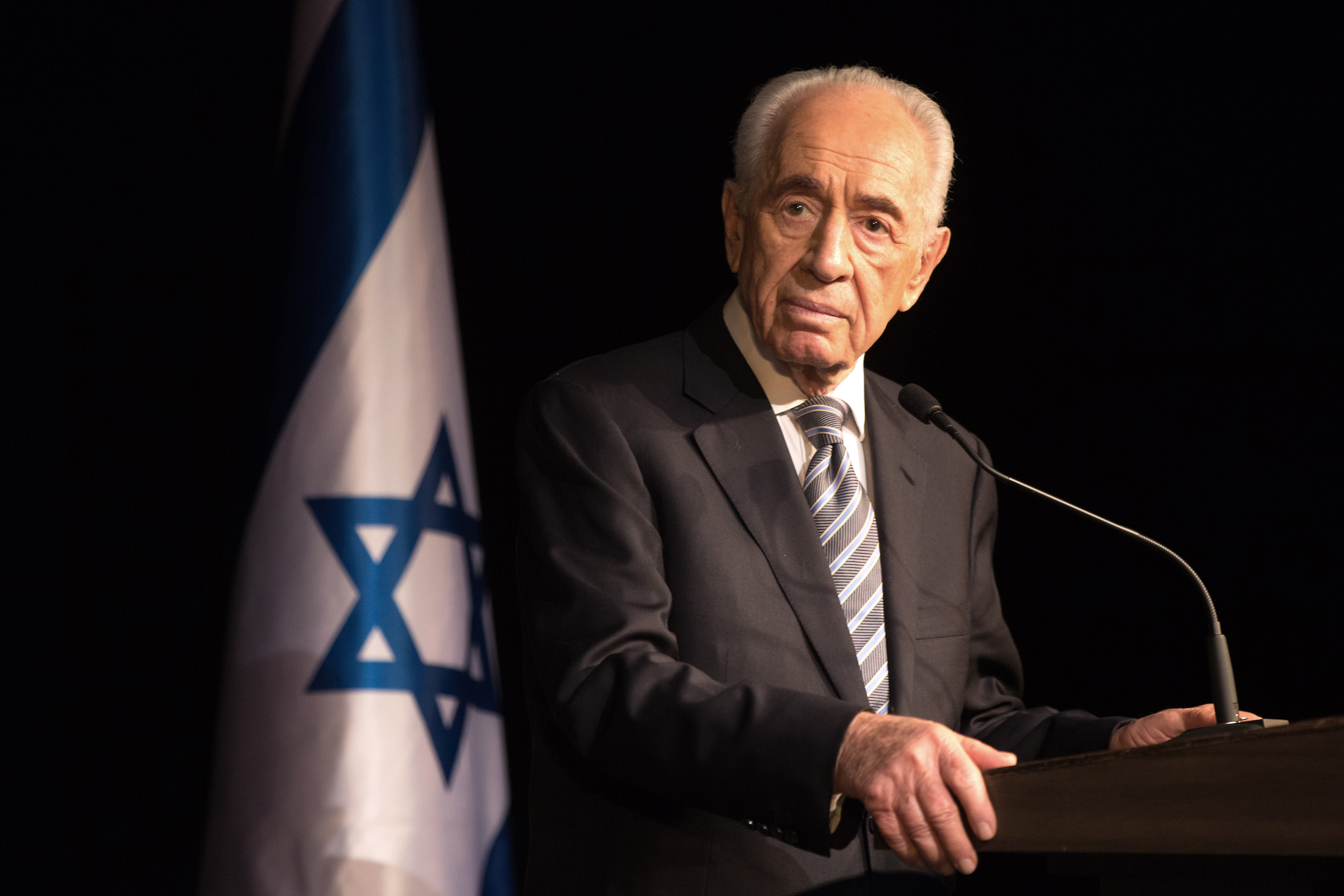 Simon Peresz maga akadályozta meg, hogy Netanjahu lebombázza az iráni atomcentrifugákat