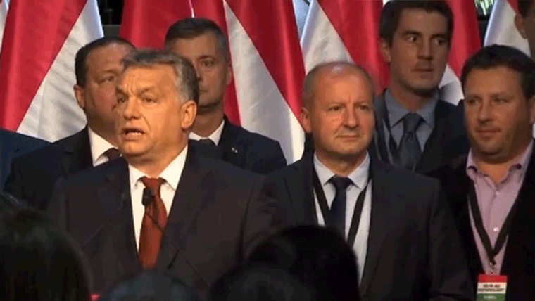 Kocsis Máté arca mindent elárul az elsöprő Fidesz-győzelemről