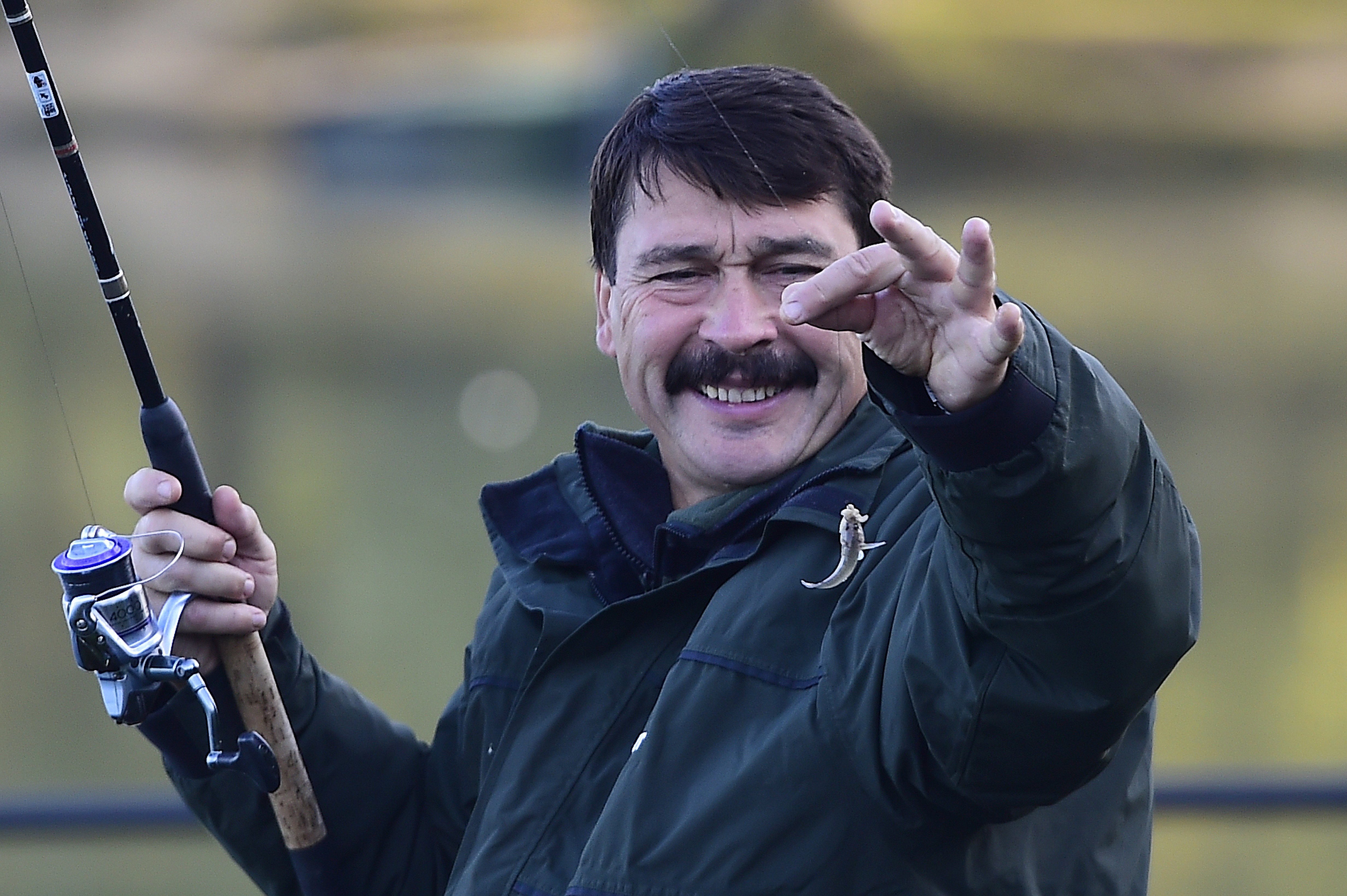 Lefőtt a törpeharcsapaprikás: Áder alatt látványosan erősödik a hazai horgászmozgalom