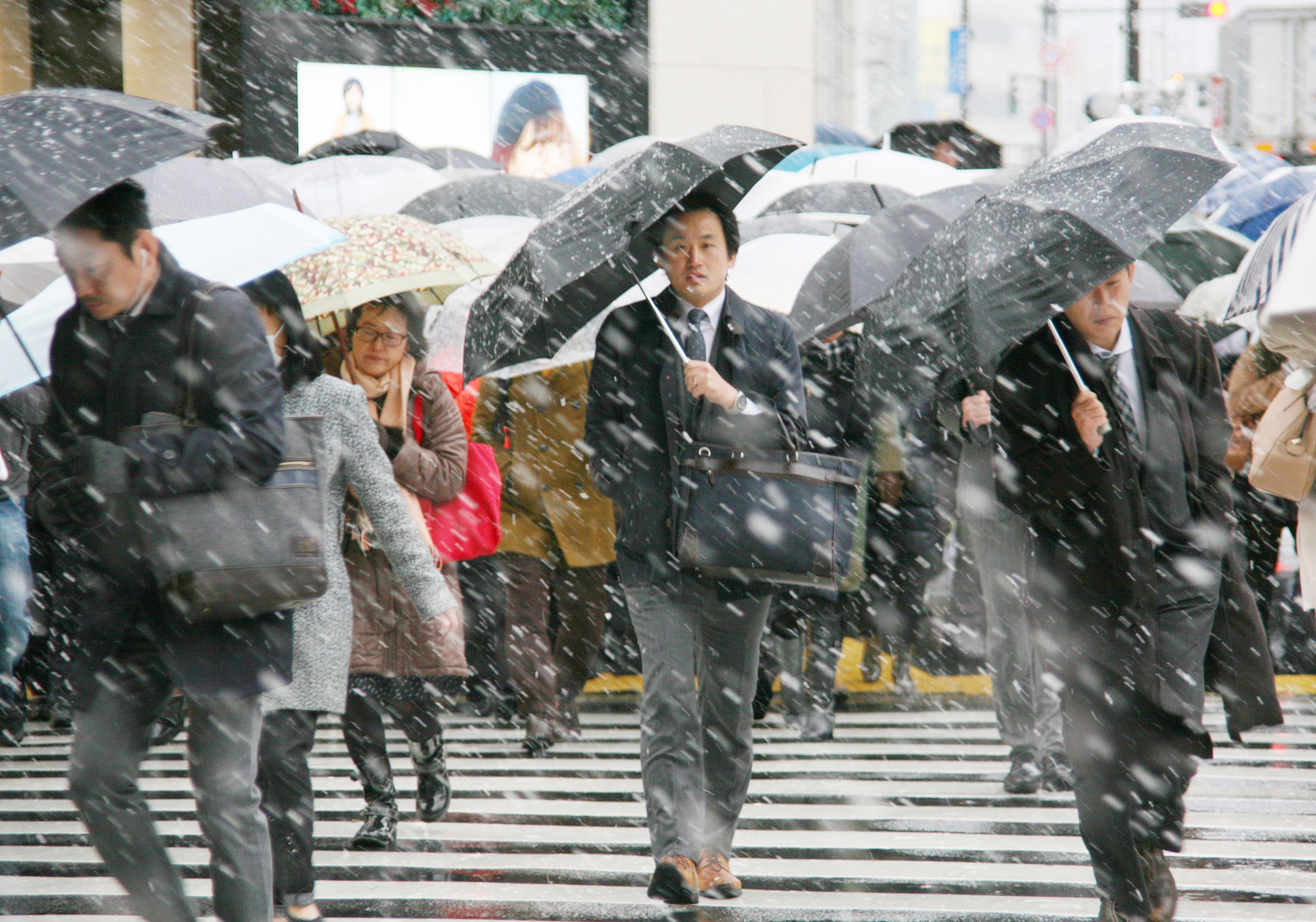 54 éve először havazott novemberben Tokióban