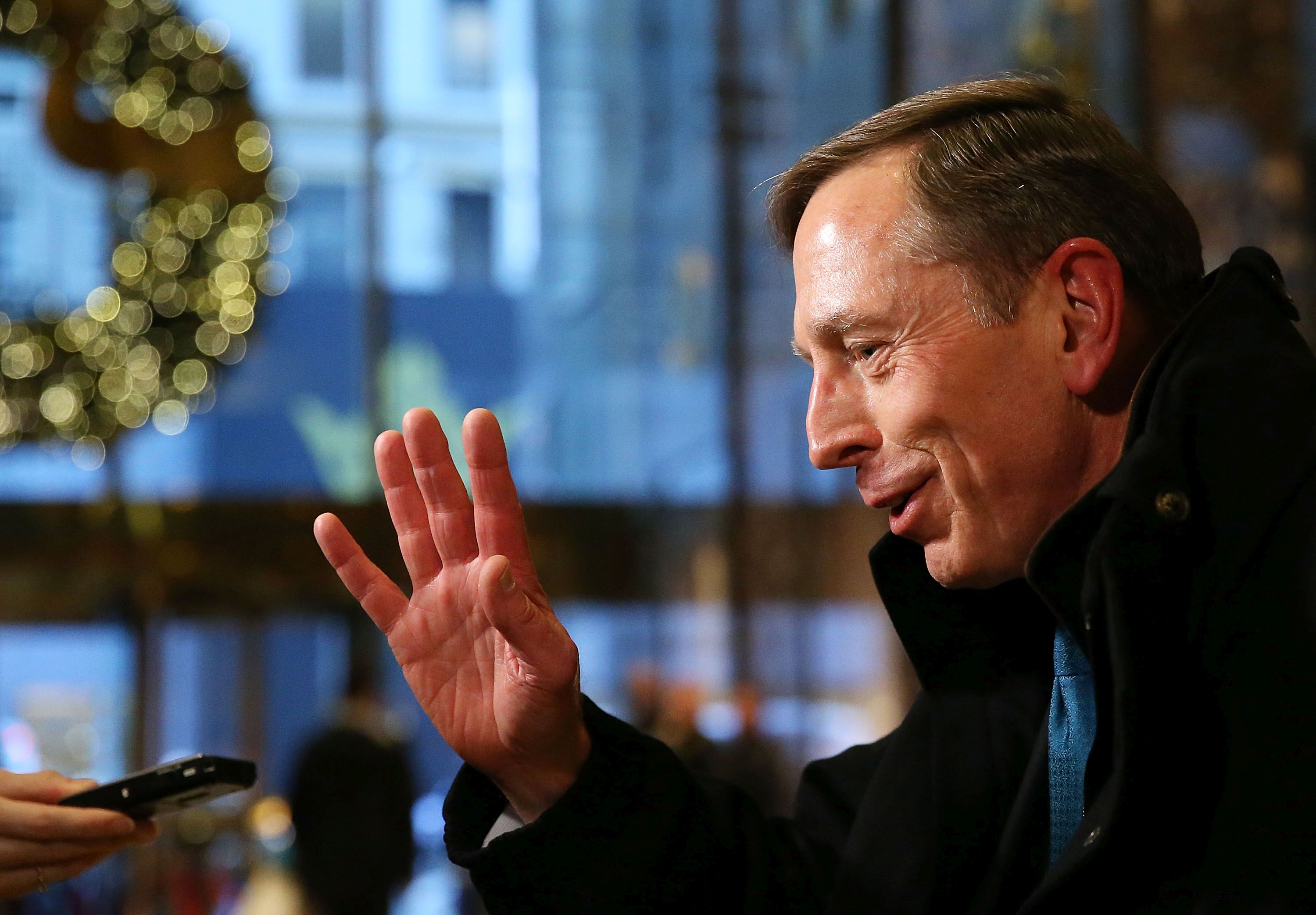Trump Petraeus tábornokkal egyeztetett a külügyminiszterségről