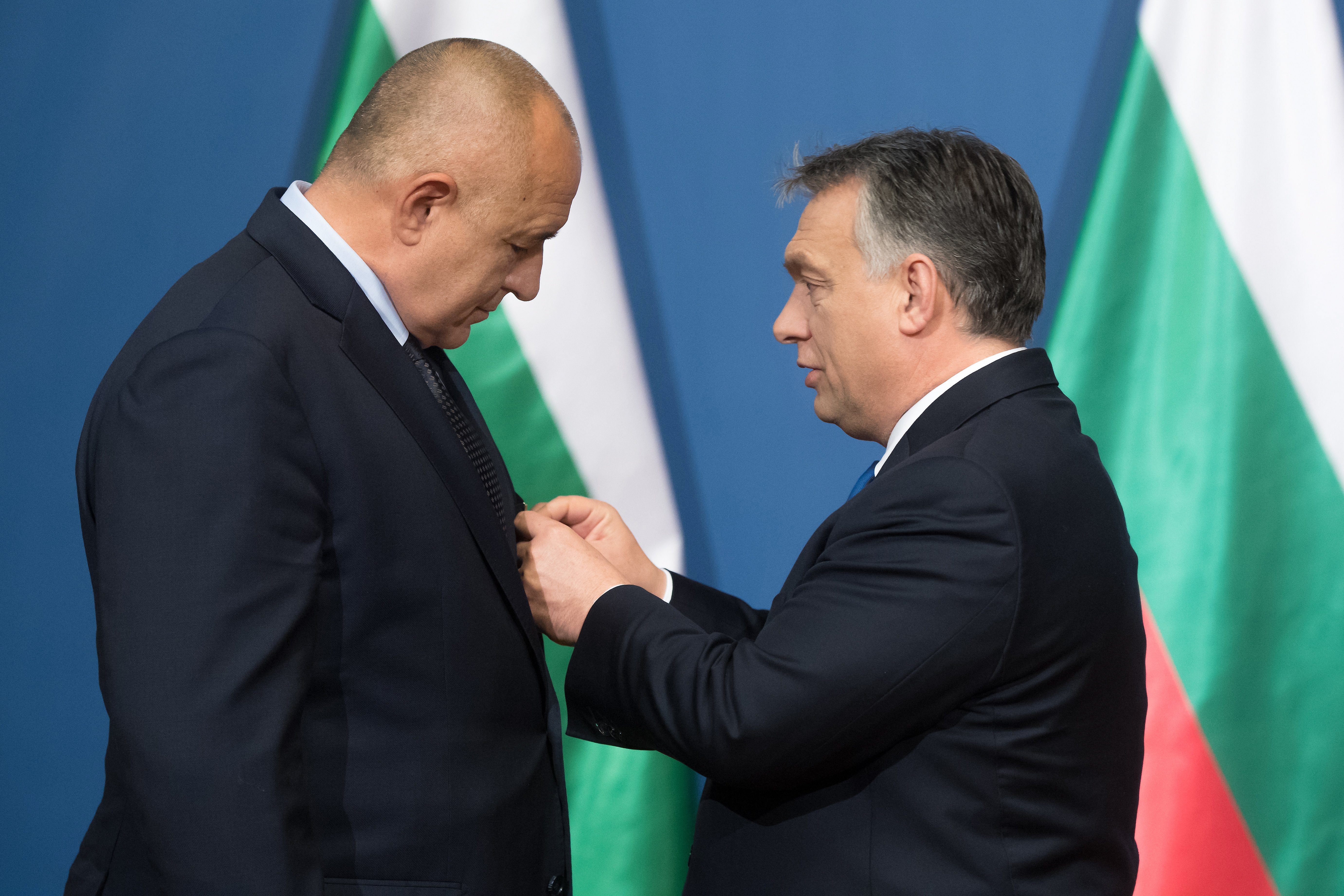 Orbán Viktor valamiért kitüntette bolgár kollégáját