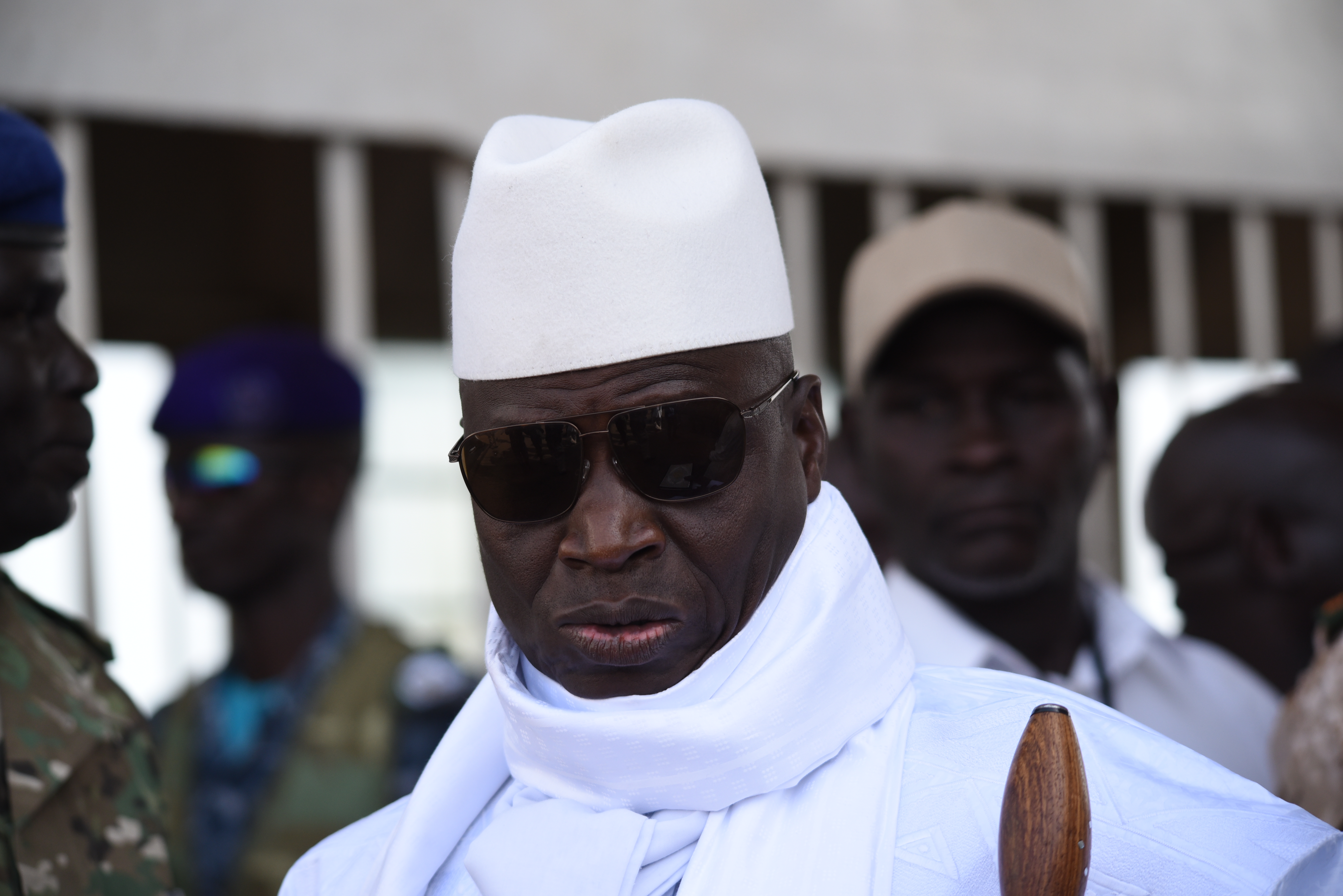 A gambiai elnök elvesztette a választást, de nem mond le, mert „nem gyáva”