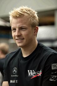 Kimi Räikkönent megbüntették, mert nekiment egy parkoló autónak