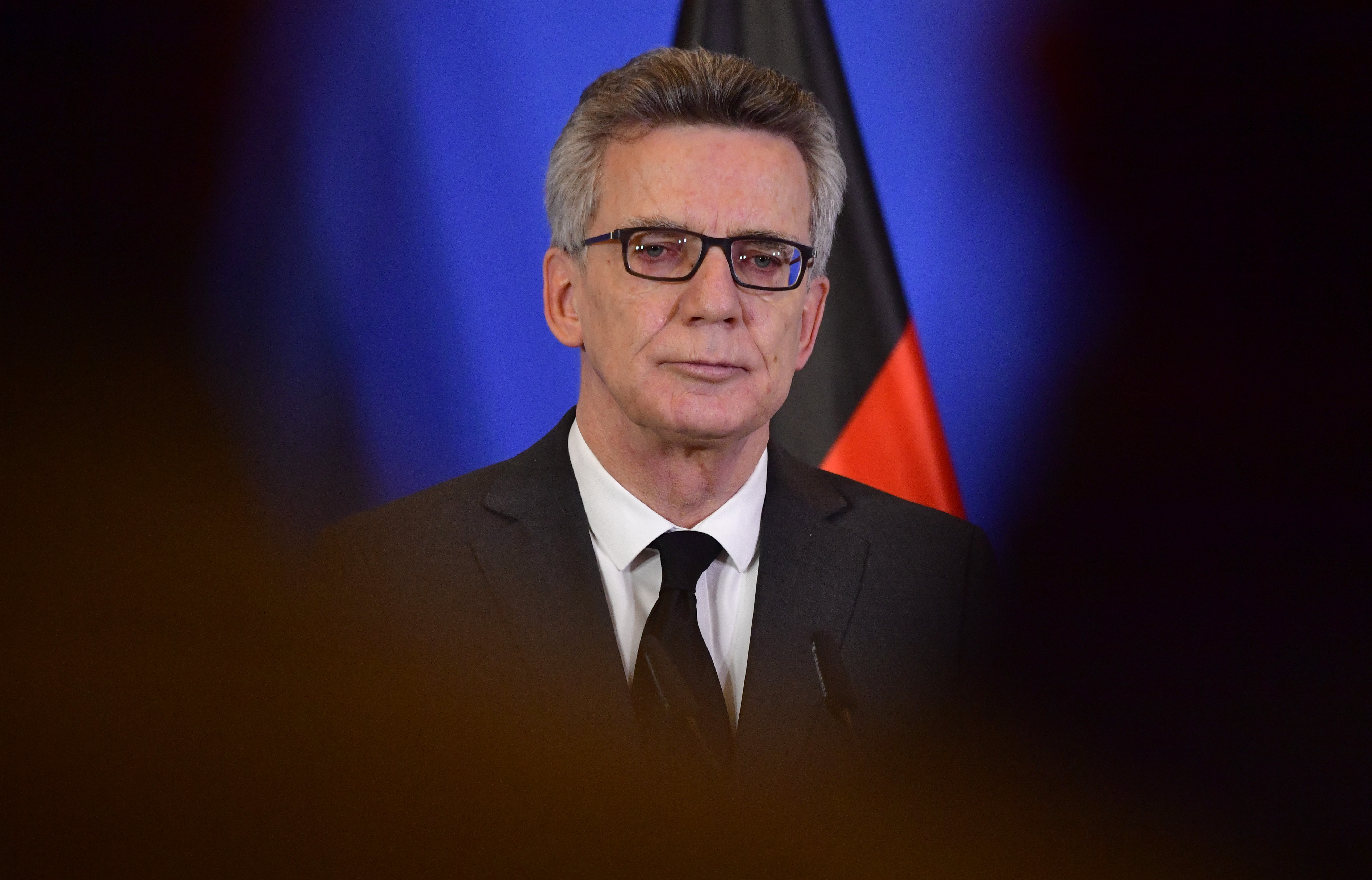 Titkosszolgálati központosítást javasol a német belügyminiszter a terrorellenes harcban