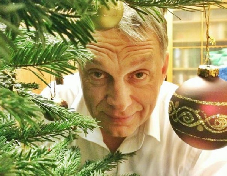 Orbán Viktor karácsonyi interjújában figyelmeztetett: a Soros-hálózat vegyes kultúrájú kontinenssé akarja változtatni Európát