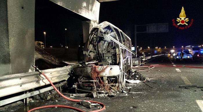 Veronai buszbaleset: egy tanú már két éve megnevezte a sofőrt