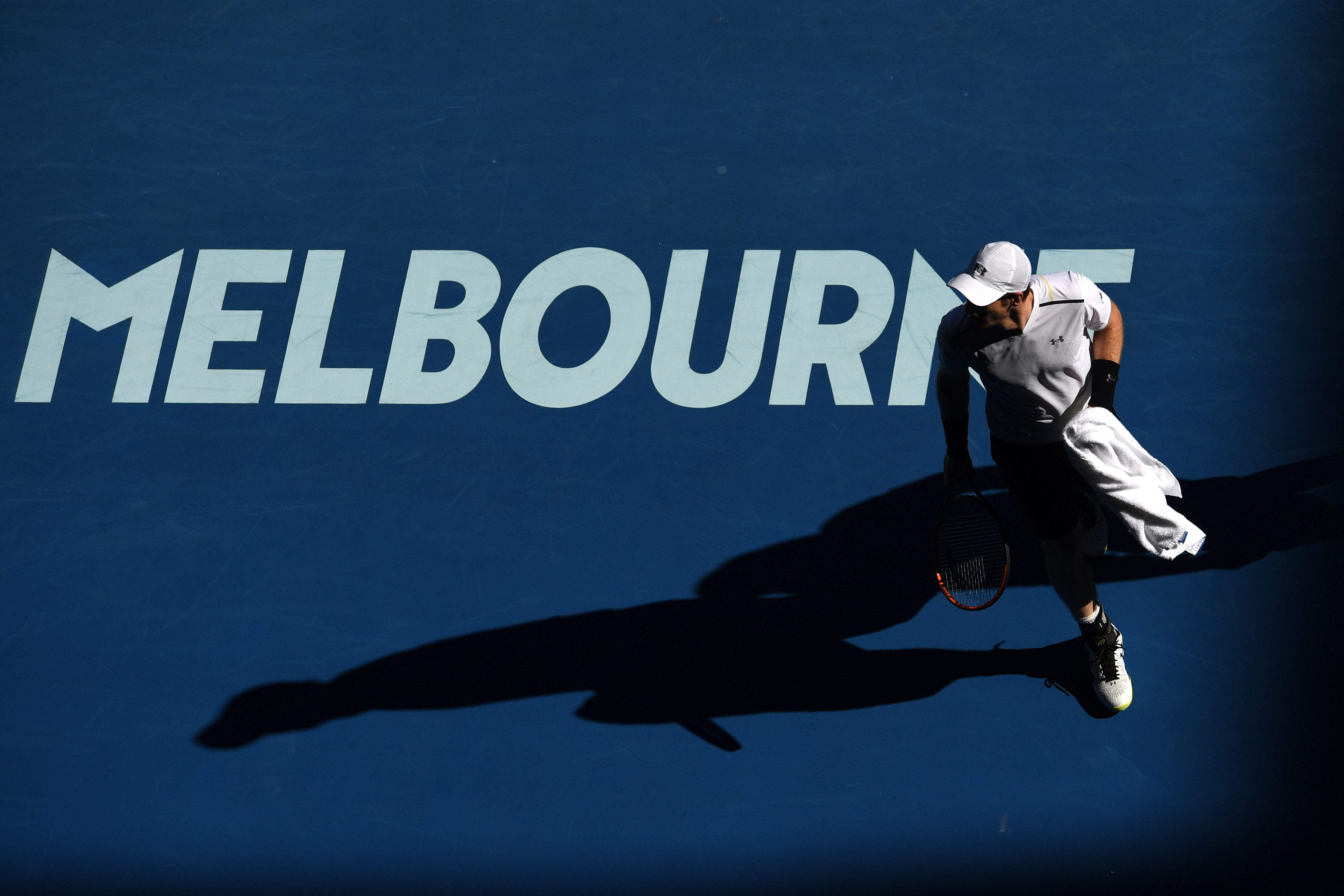 Potyognak a sztárok Melbourne-ben, Andy Murray is kiesett