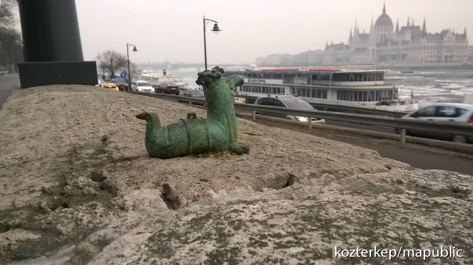 Szobrot kapott Budapesten a Nagy Ho-Ho-Horgász főkukaca