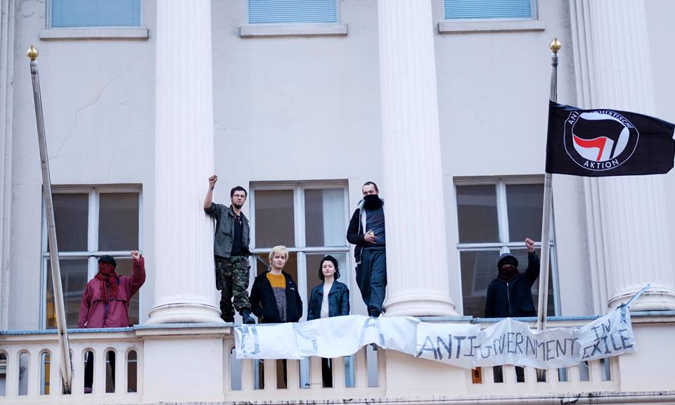Orosz oligarcha londoni luxusvillájában nyitottak hajléktalanszállót anarchista házfoglalók