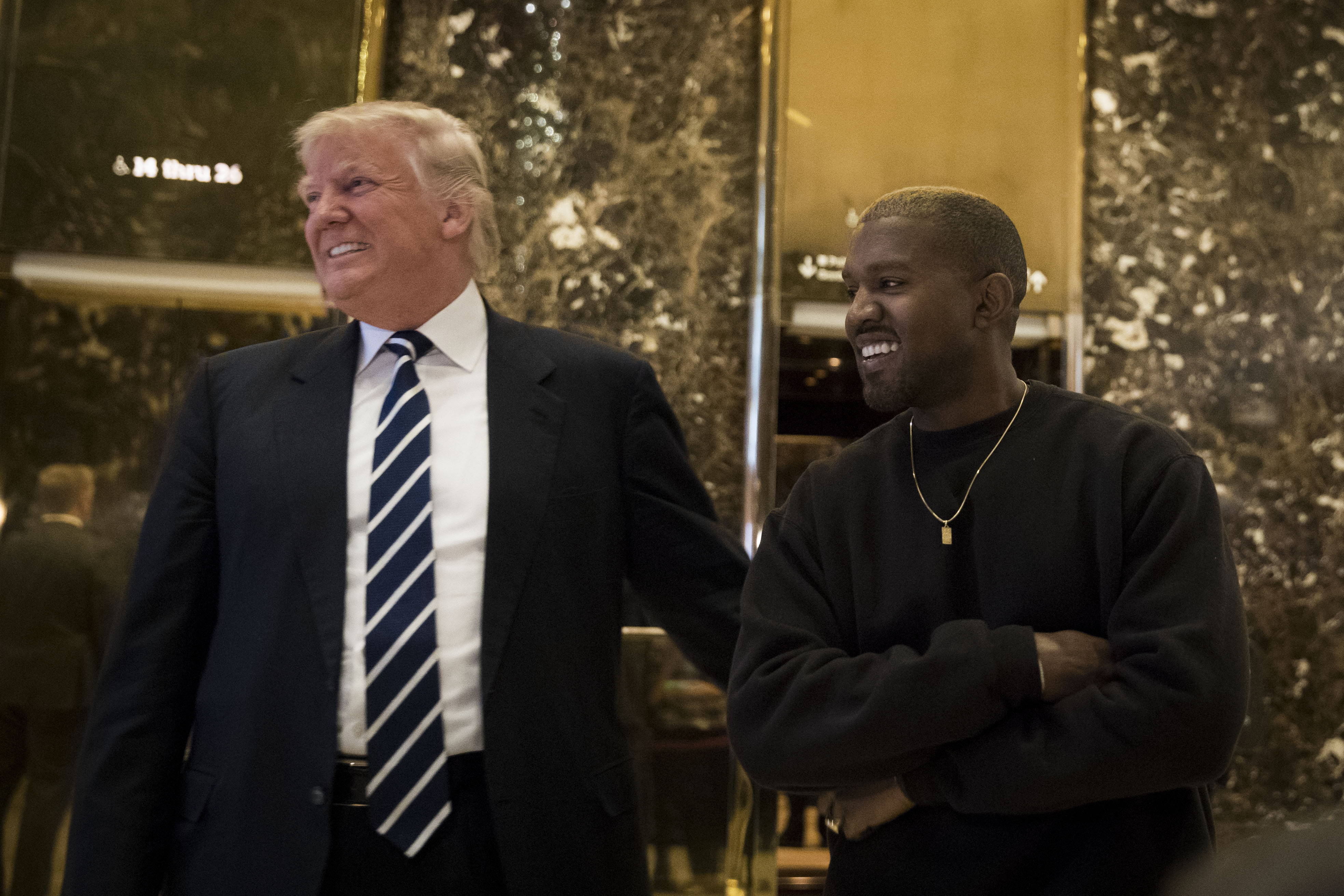 Kanye West akkorát csalódott Trumpban, hogy minden tweetjét törölte a tárgyban
