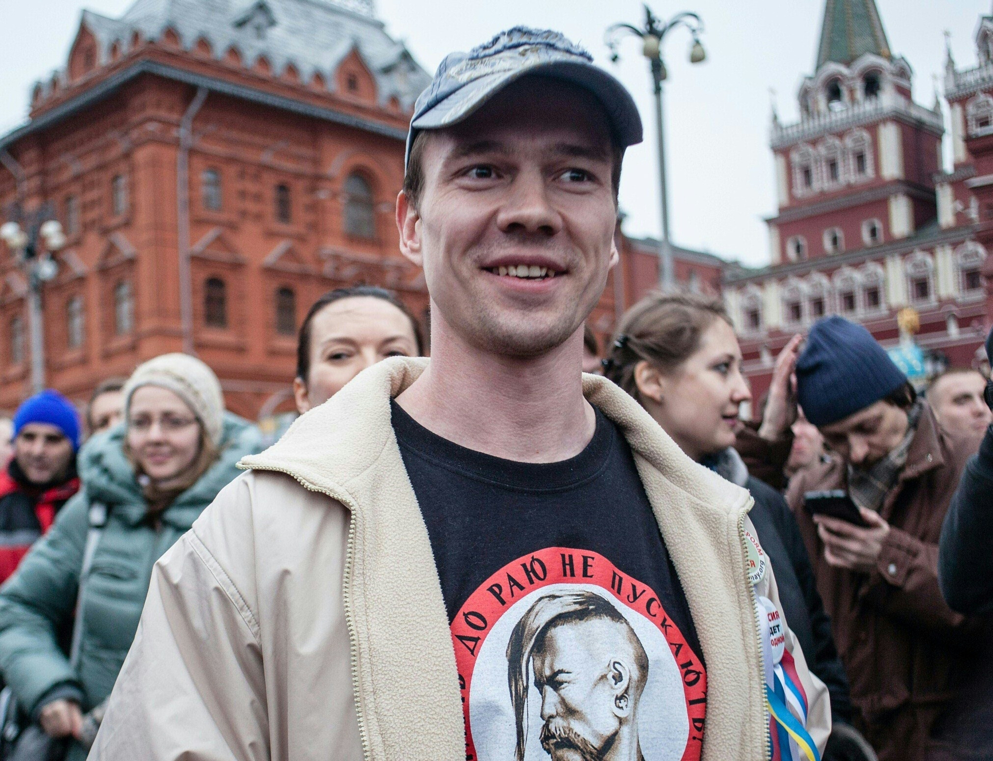 Több mint egy évig volt börtönben egy orosz aktivista, akit azért vittek be, mert túl sokat tüntetett