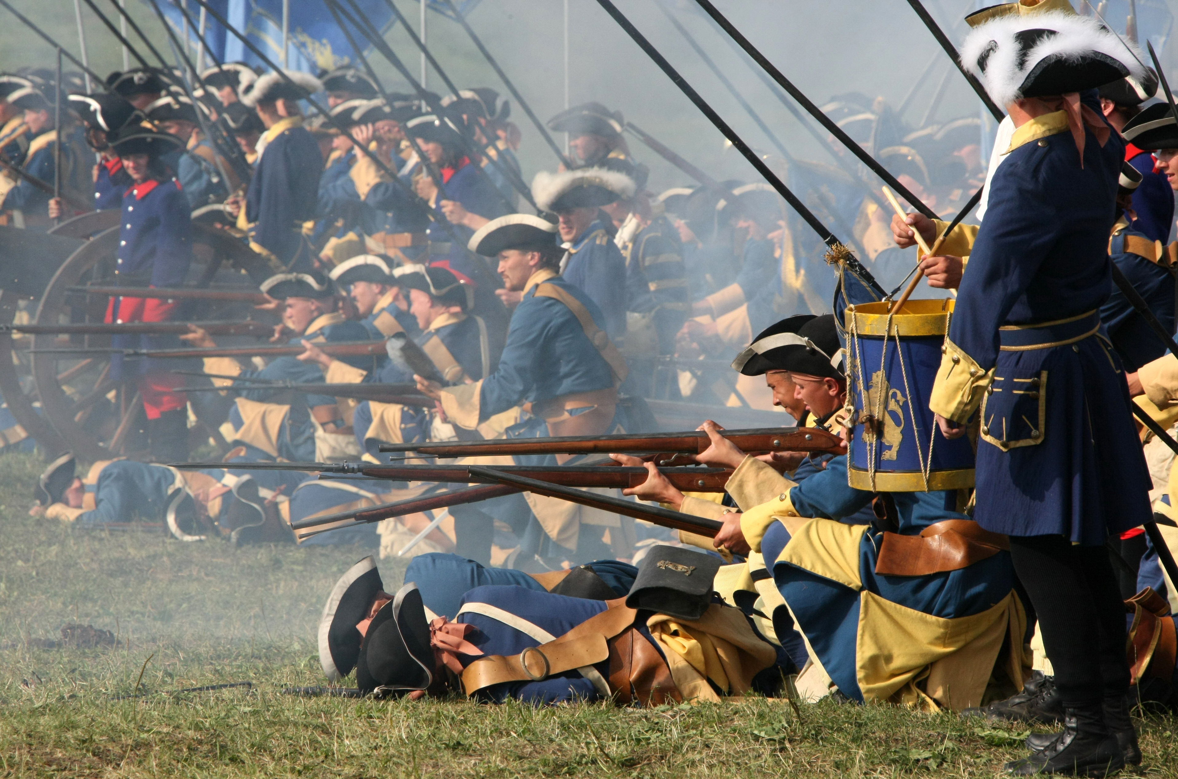 В каком была полтавская битва. Полтавская битва 1709. Полтавская битва армия Шведов. Армия Петра Полтавская битва.