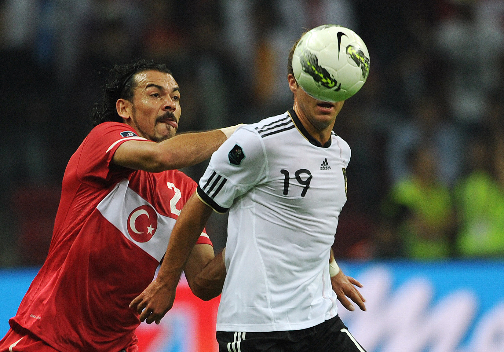 Csak Törökország és Németország versenyez a 2024-es foci-EB rendezéséért