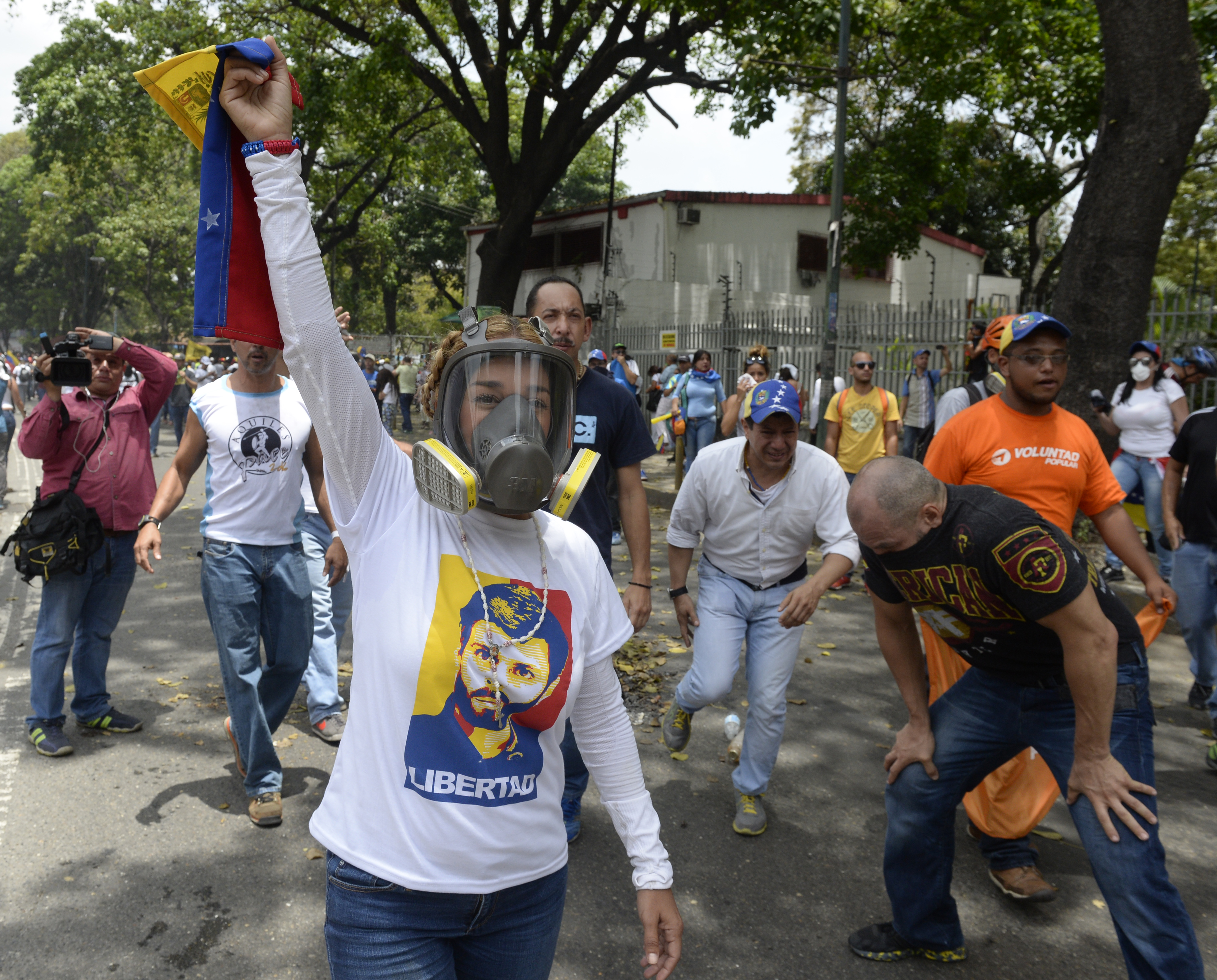 Már két halálos áldozata van az utóbbi évek legnagyobb venezuelai tüntetésének