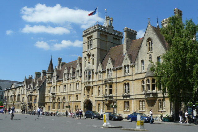 A CEU mellett kiálló szemináriumsorozat indult az Oxford és a Cambridge Egyetemen
