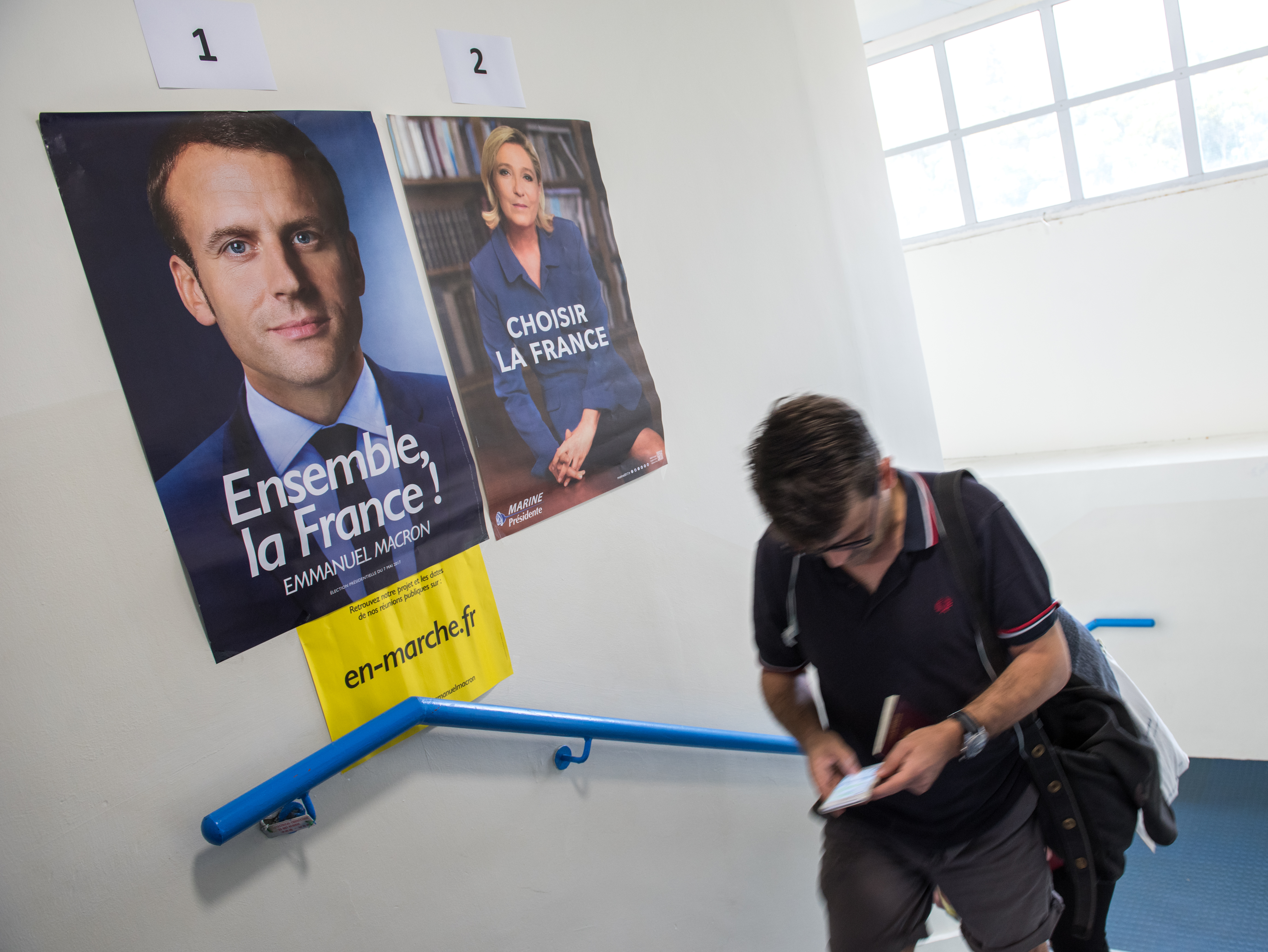 Délután ötkor 65 százalékos a részvétel a francia elnökválasztáson