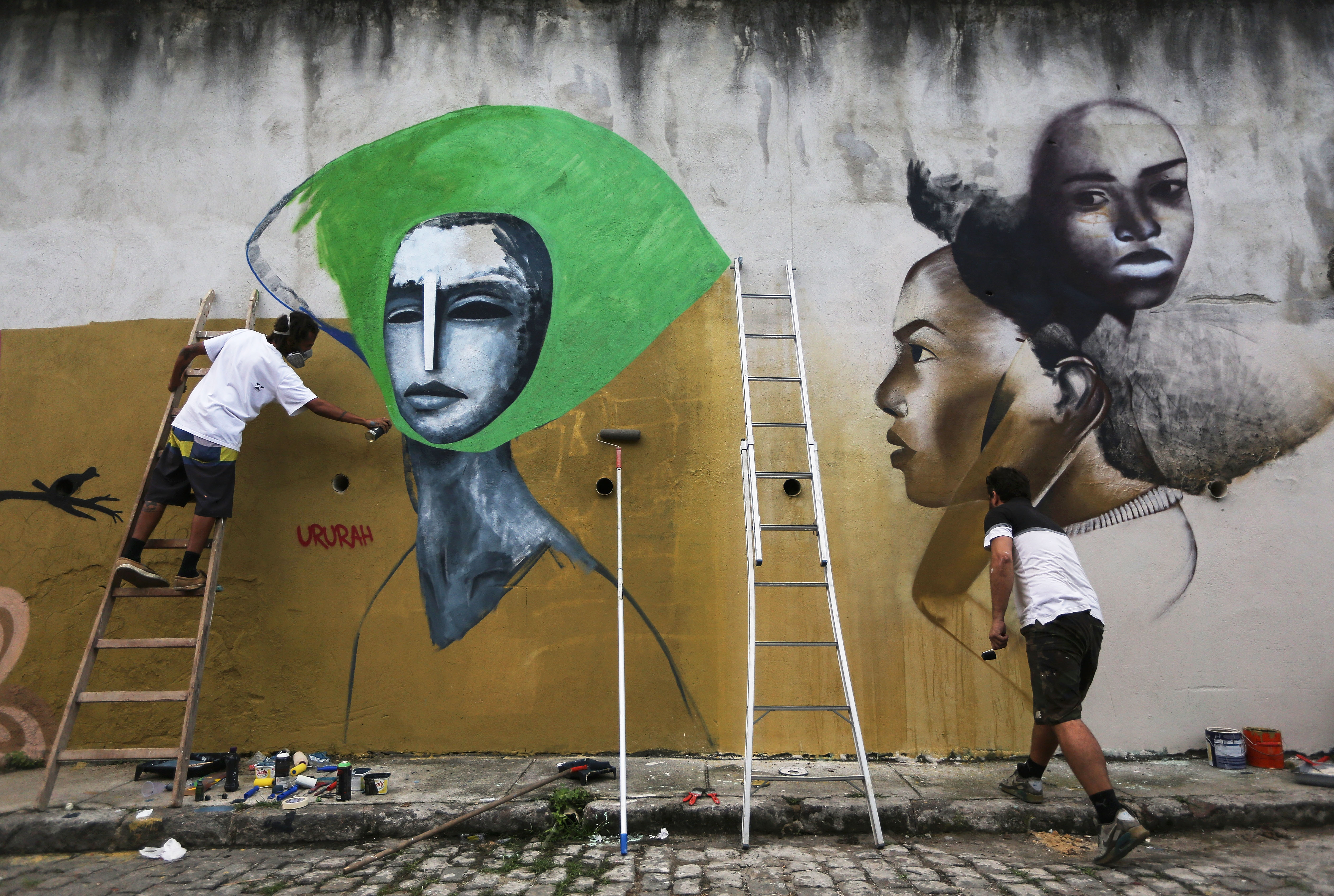 Művészi graffitiket kap Rio legrégebbi favelája