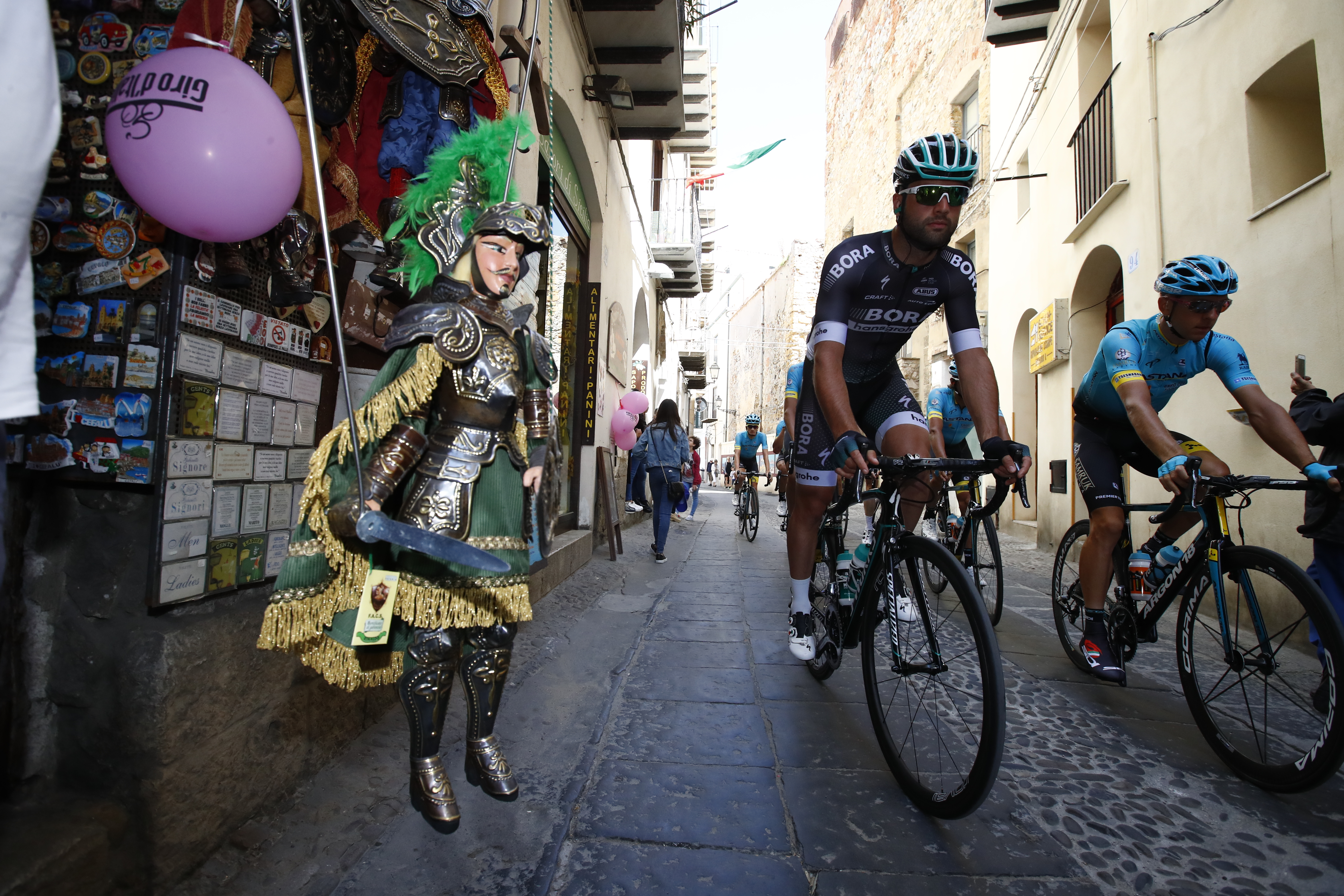 21 nap, 3572 kilométer - Századszor fut a Giro d'Italia