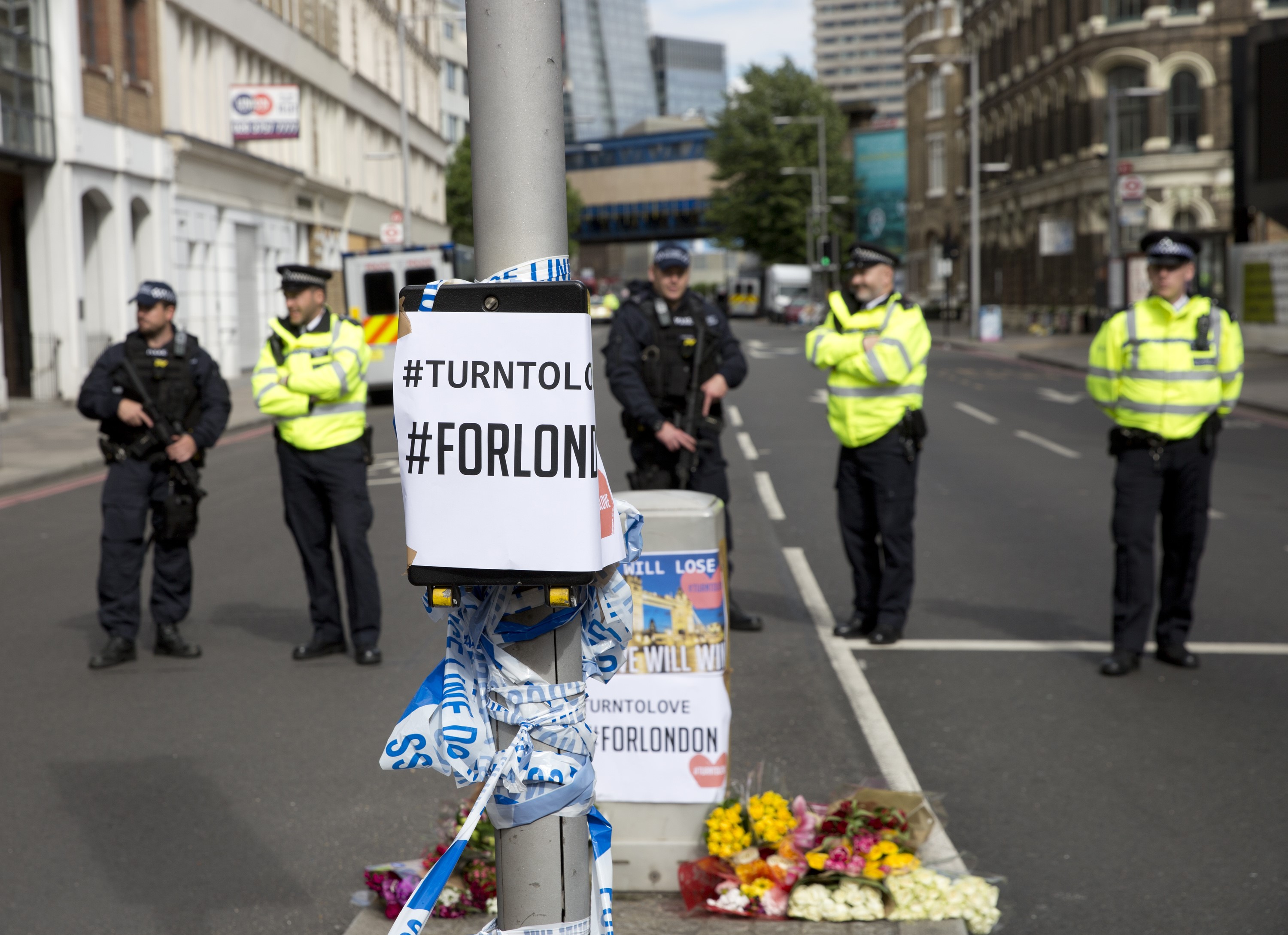 A londoni terrortámadás 21 áldozata van válságos állapotban
