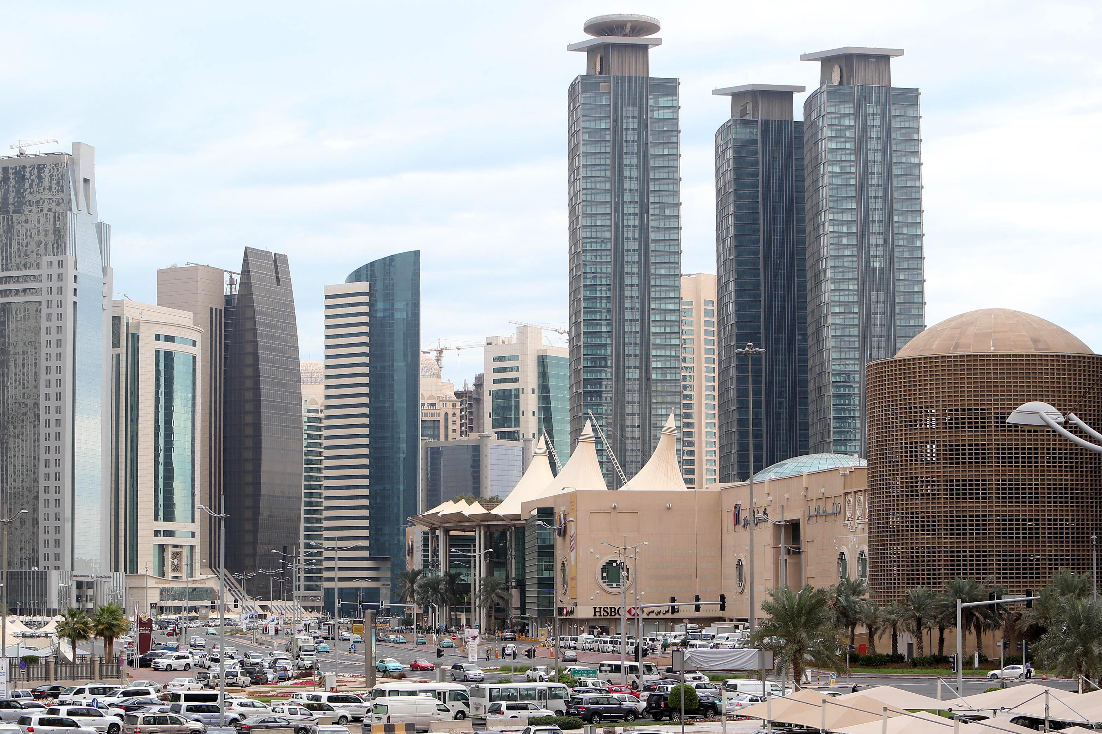 Négy arab ország felfüggeszti diplomáciai kapcsolataiat a terroristákat pénzelő Katarral