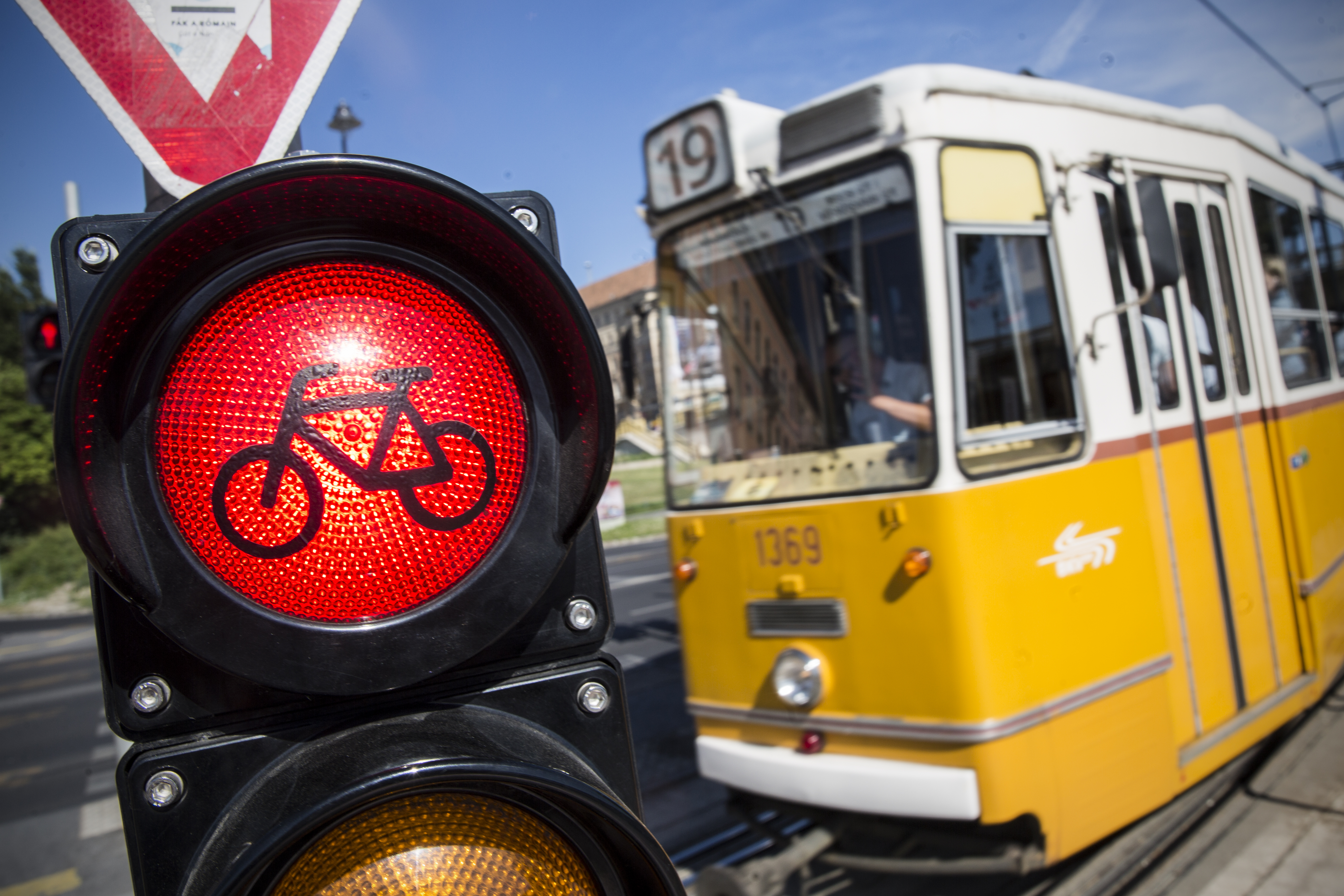 Jövő héttől a Hűvösvölgybe tartó villamosokon is lehet biciklit vinni