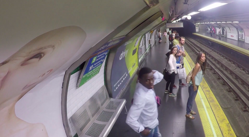 Szellemjárta metróval viccelték meg az utasokat Spanyolországban