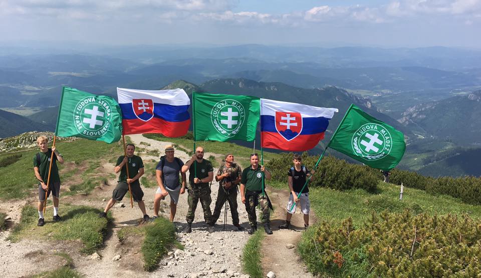 Rossz hegyet másztak meg az eltévedt szlovák nácik