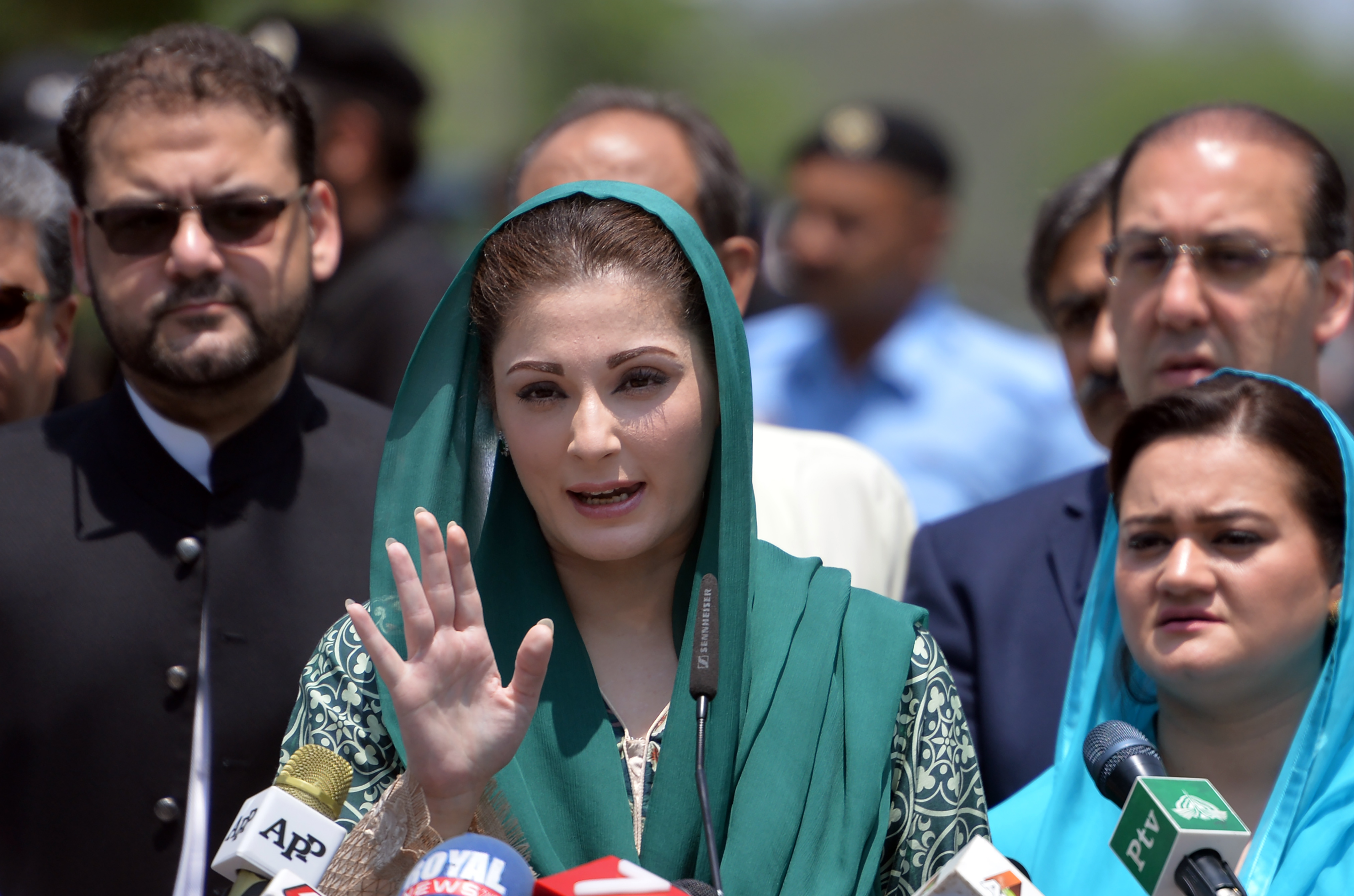 Rosszul választott betűtípust a hamis jövedelemigazolásához a pakisztáni miniszterelnök lánya