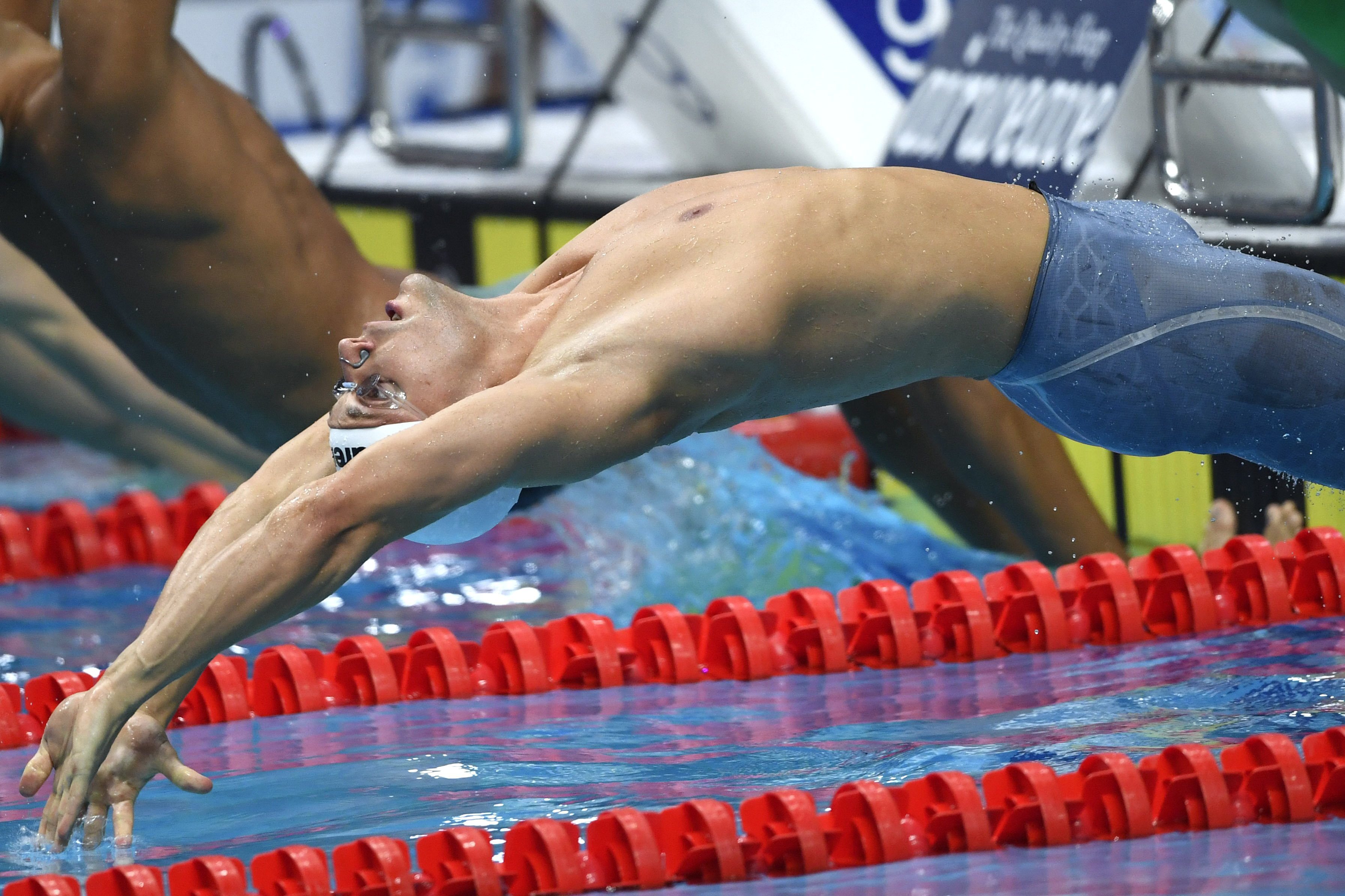 Az edzőit hibáztatja a világbajnokságon nagyon gyengén úszó Balog Gábor