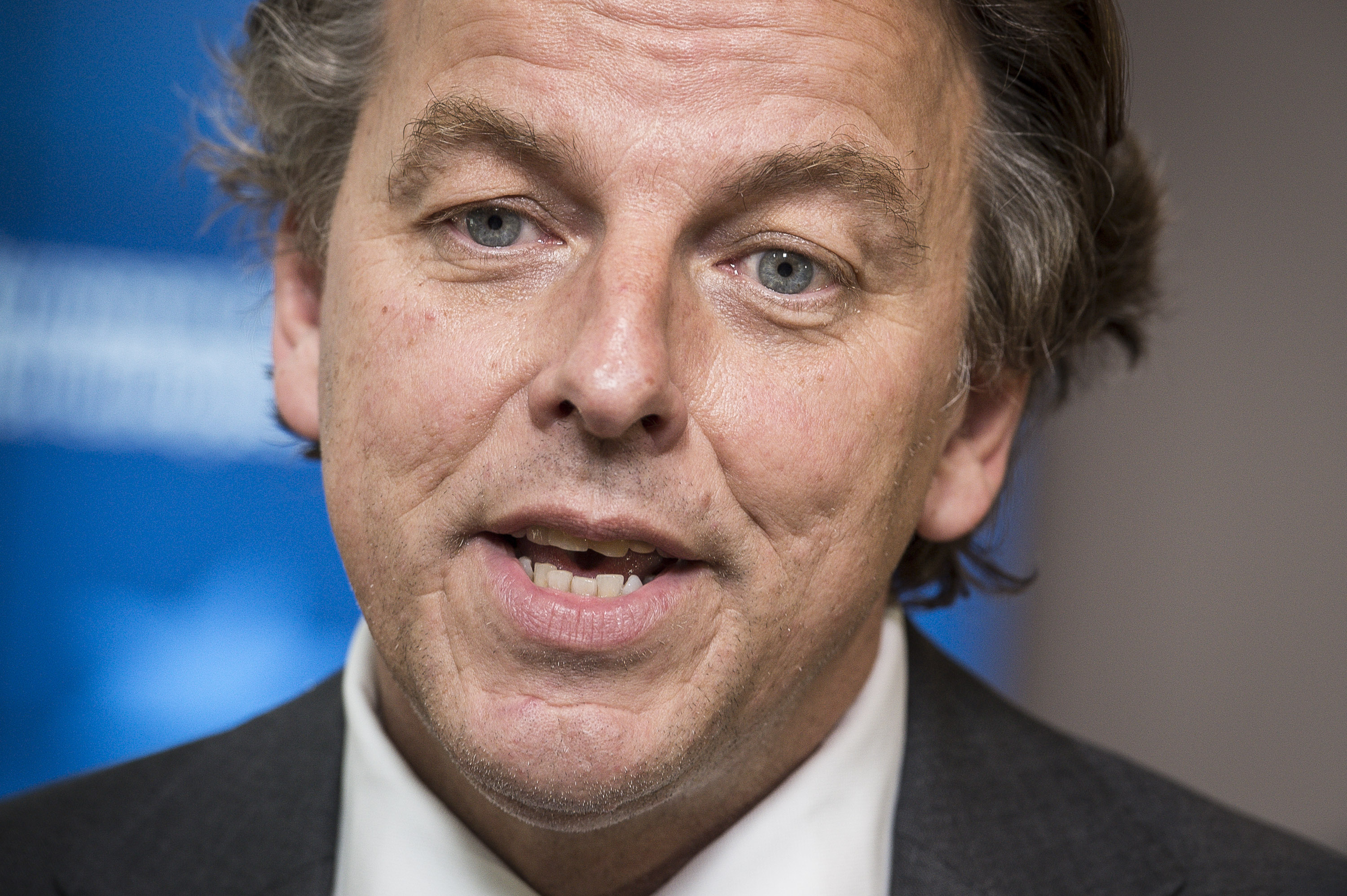 Hollandia megfutamodott, a külügyminiszter elhatárolódik