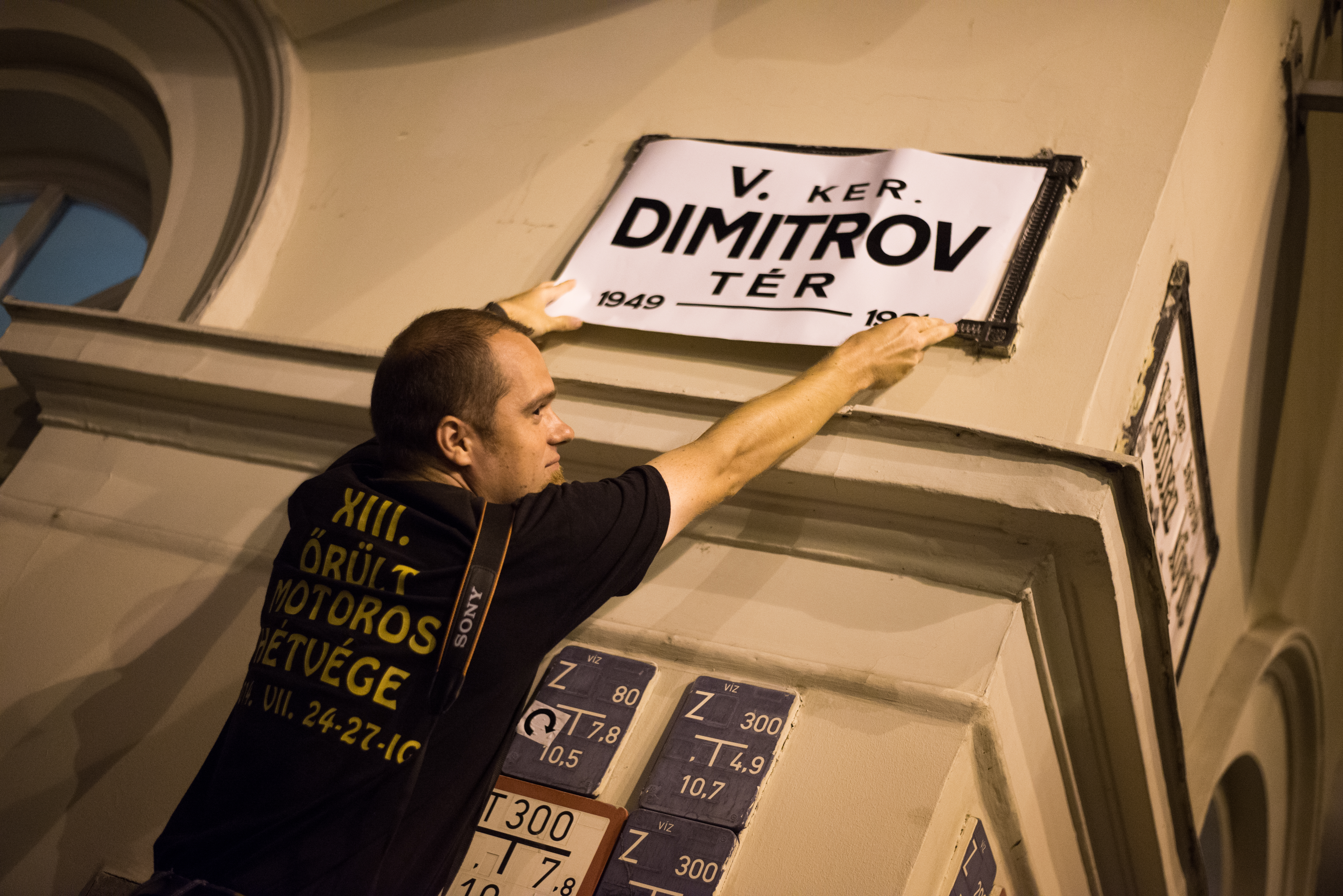 A Fővám tér visszakapta a Dimitrov nevet.