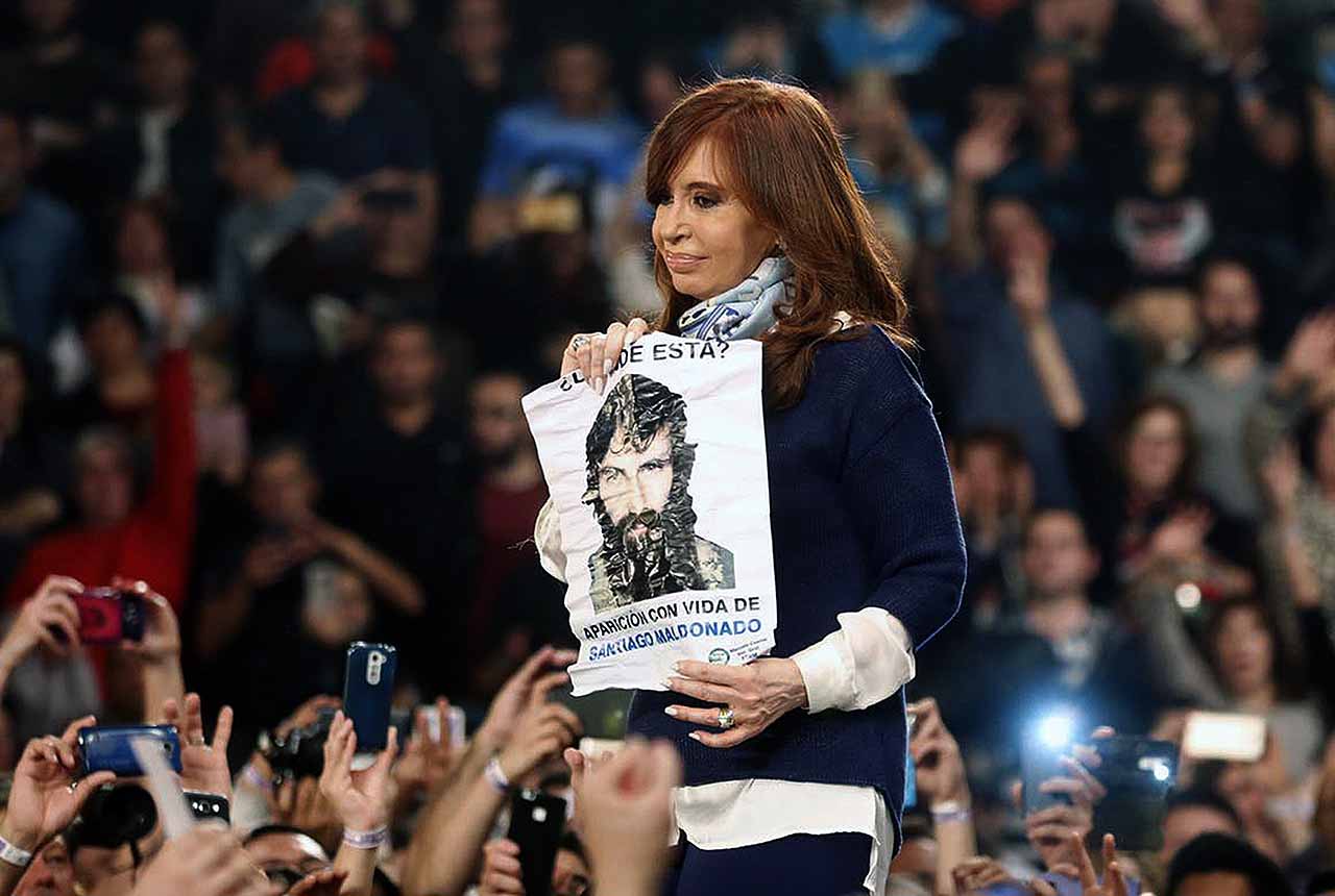 Cristina Fernandez de Kirchner egy kampánygyűlésen