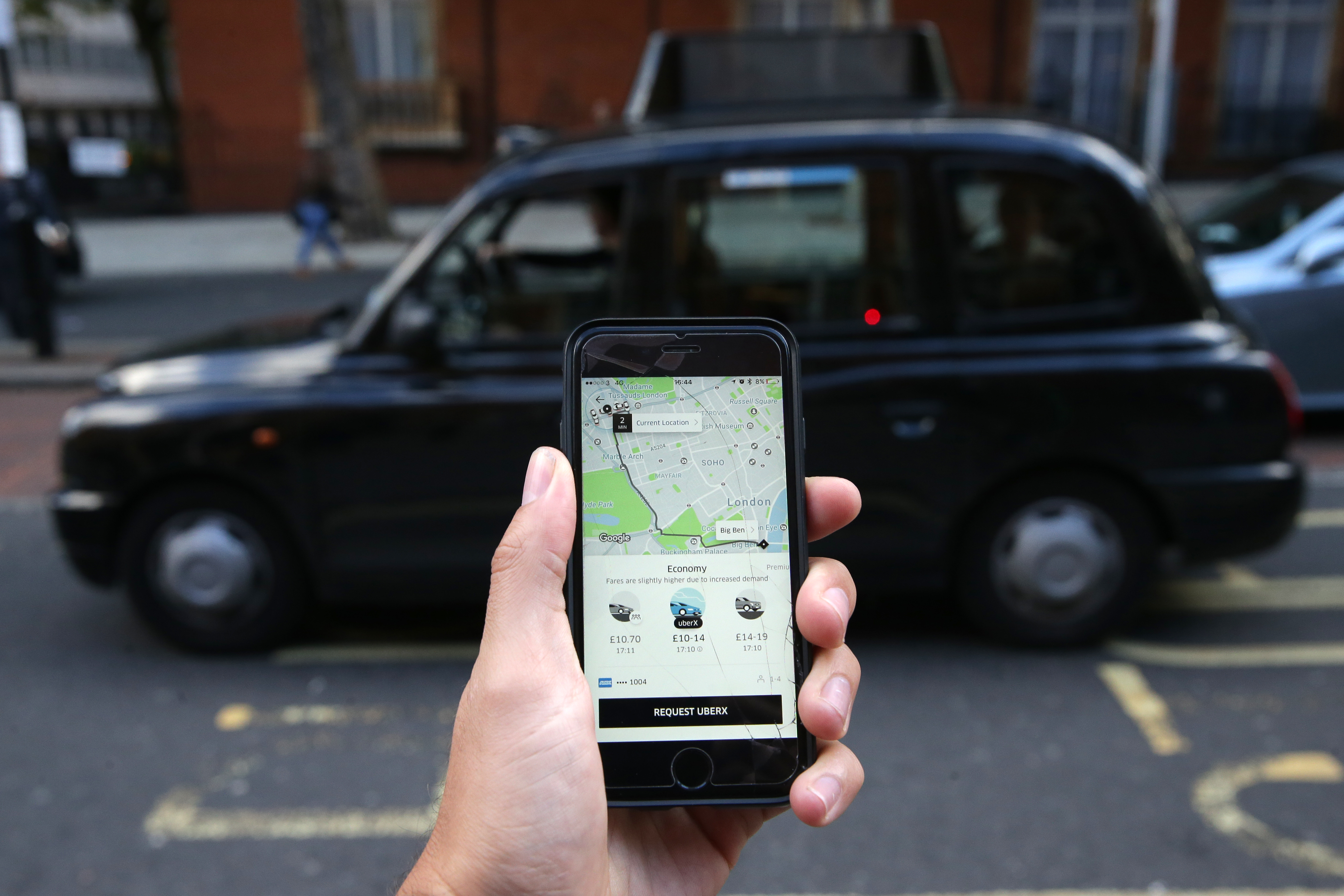 Lemondott az Uber londoni vezetője