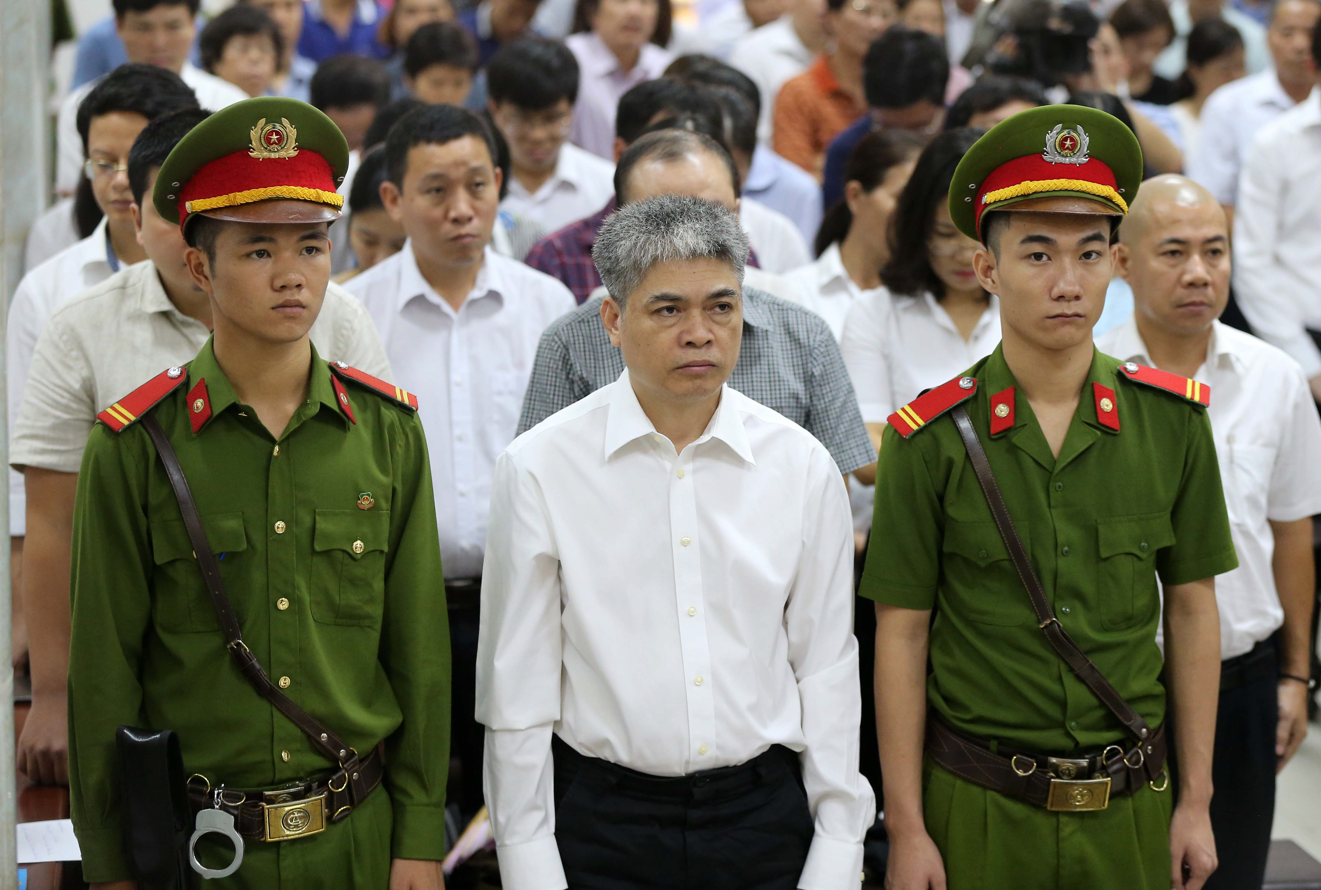 Vietnamban halálra ítélték az állami olajipari vállalat volt vezetőjét