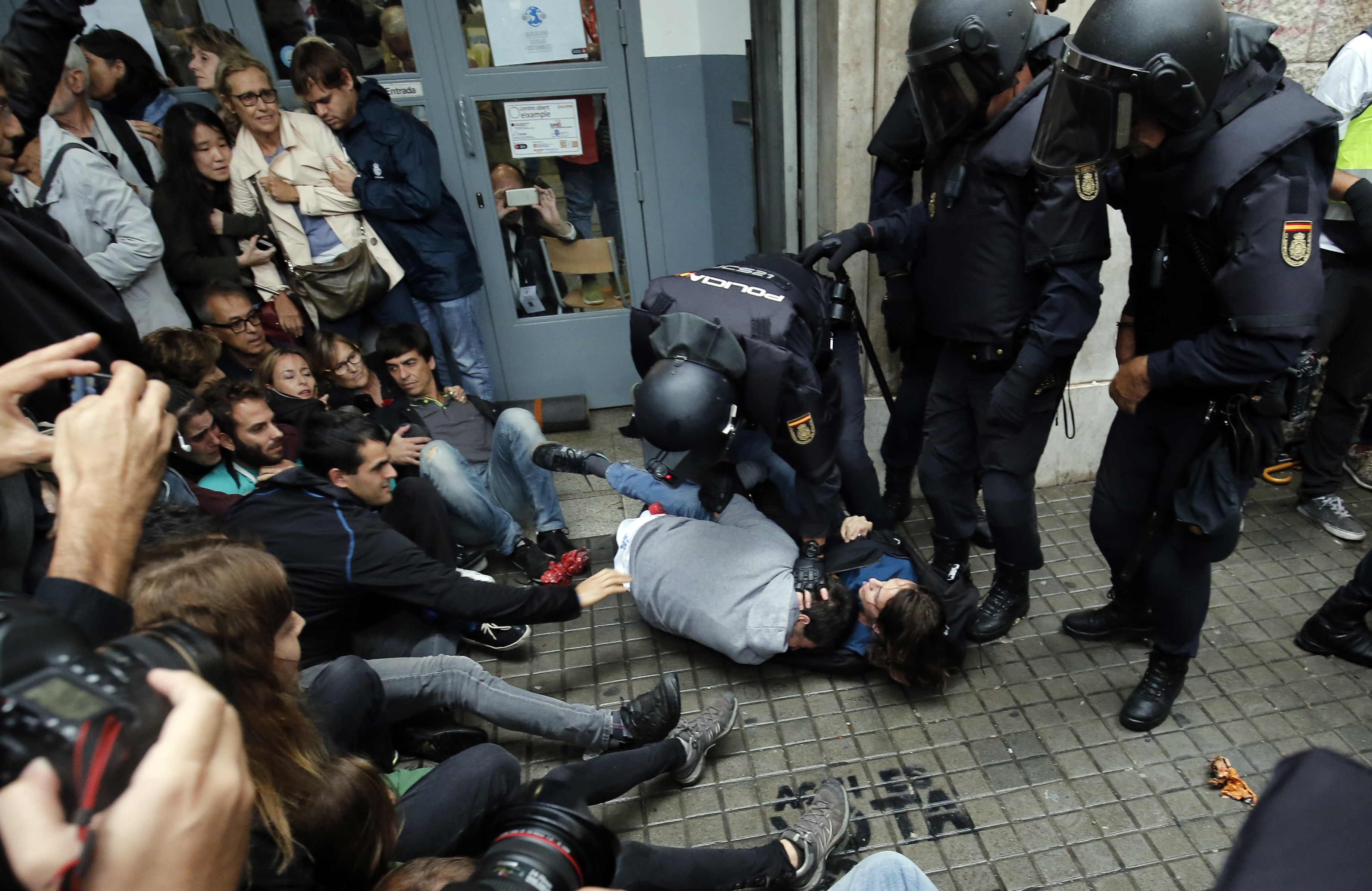 Erőszakkal se sikerült eddig megakadályozni a katalán népszavazást