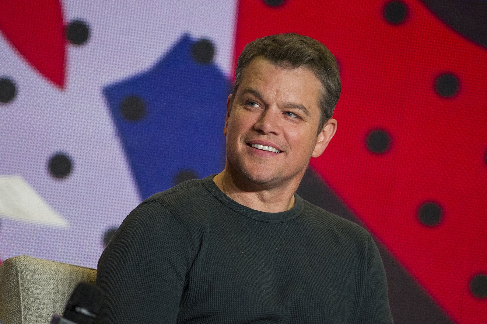 Matt Damon és Russell Crowe falazhattak az évtizedeken át nőket molesztáló sztárproducernek