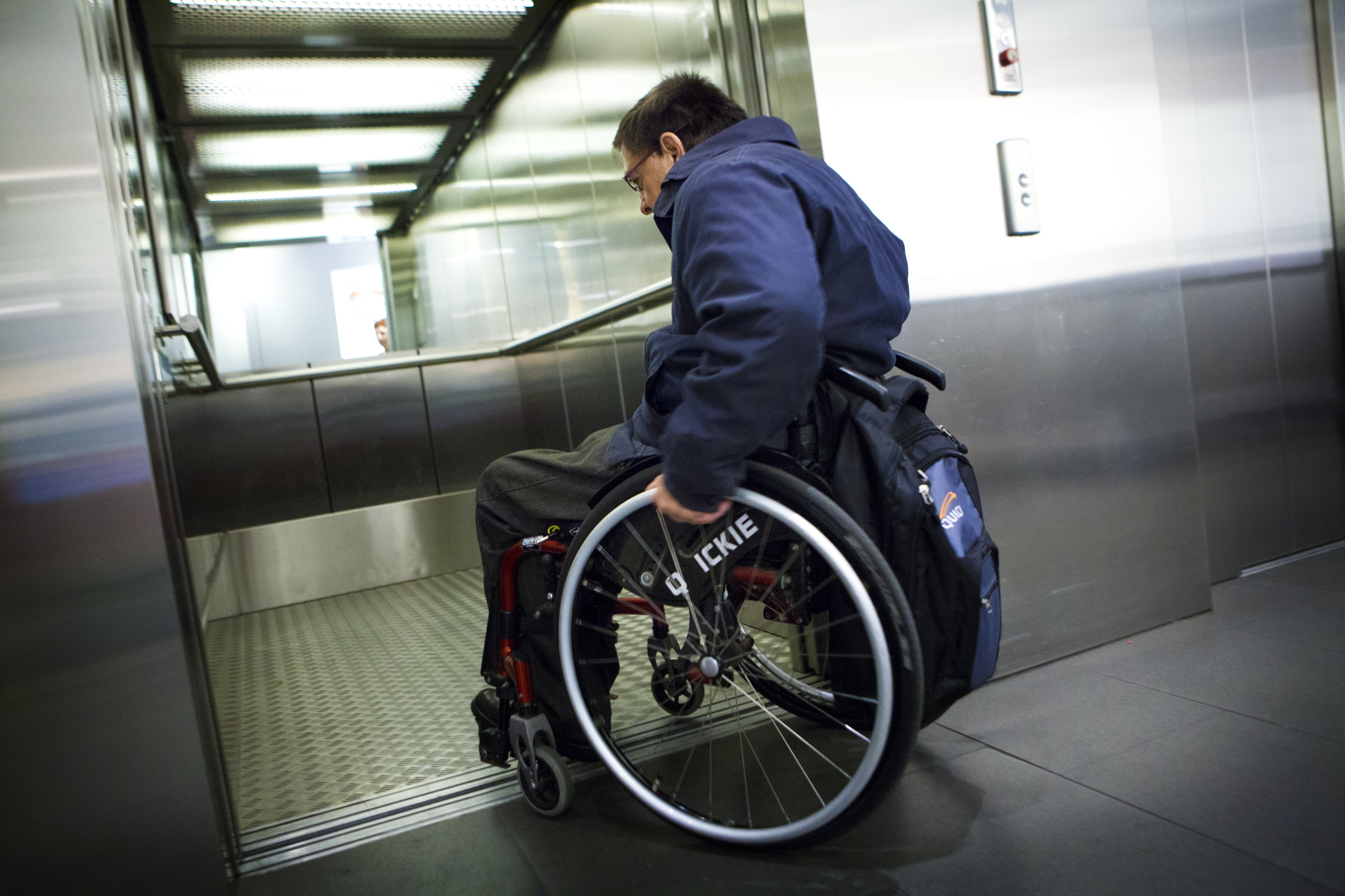 A német alkotmánybíróság szerint tilos hátrébb sorolni a fogyatékkal élőket az egészségügyben