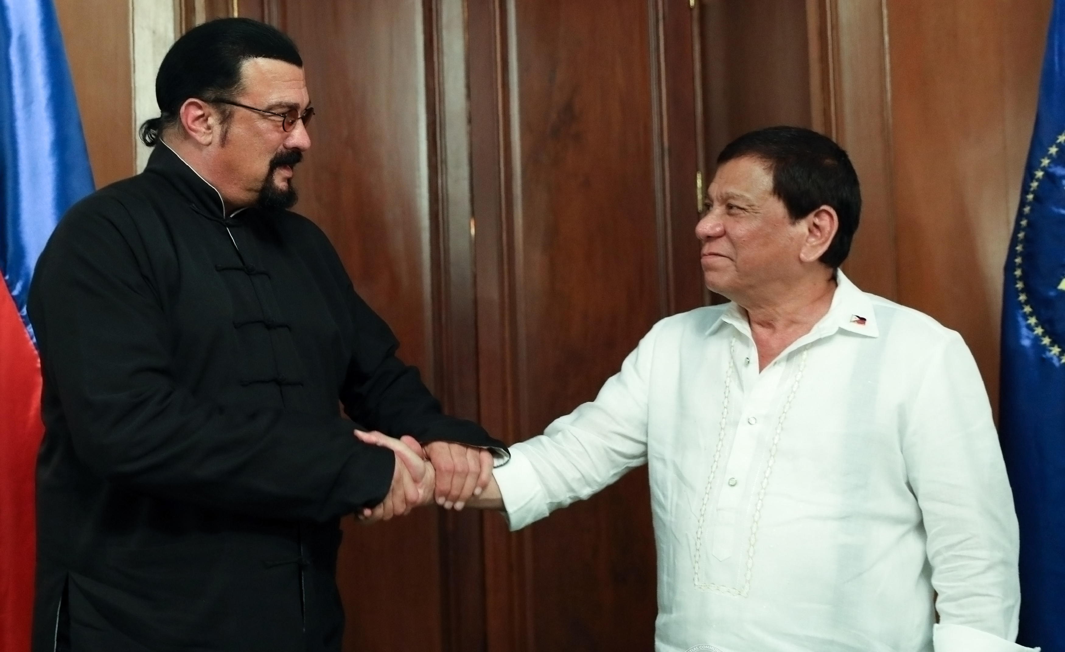 Seagal Manilában látogatta meg Rodrigo Dutertét