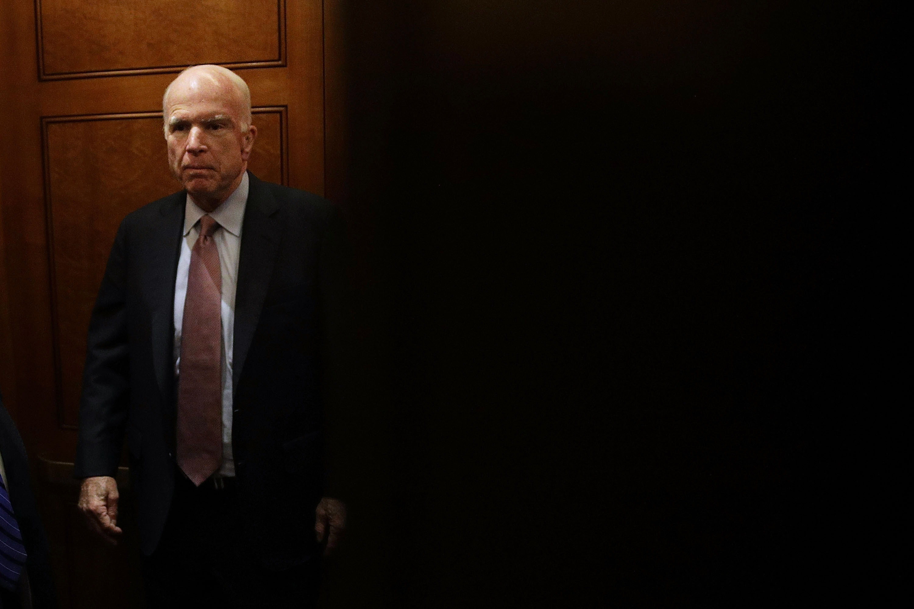 McCain keményen rálépett Trump csontkinövésére