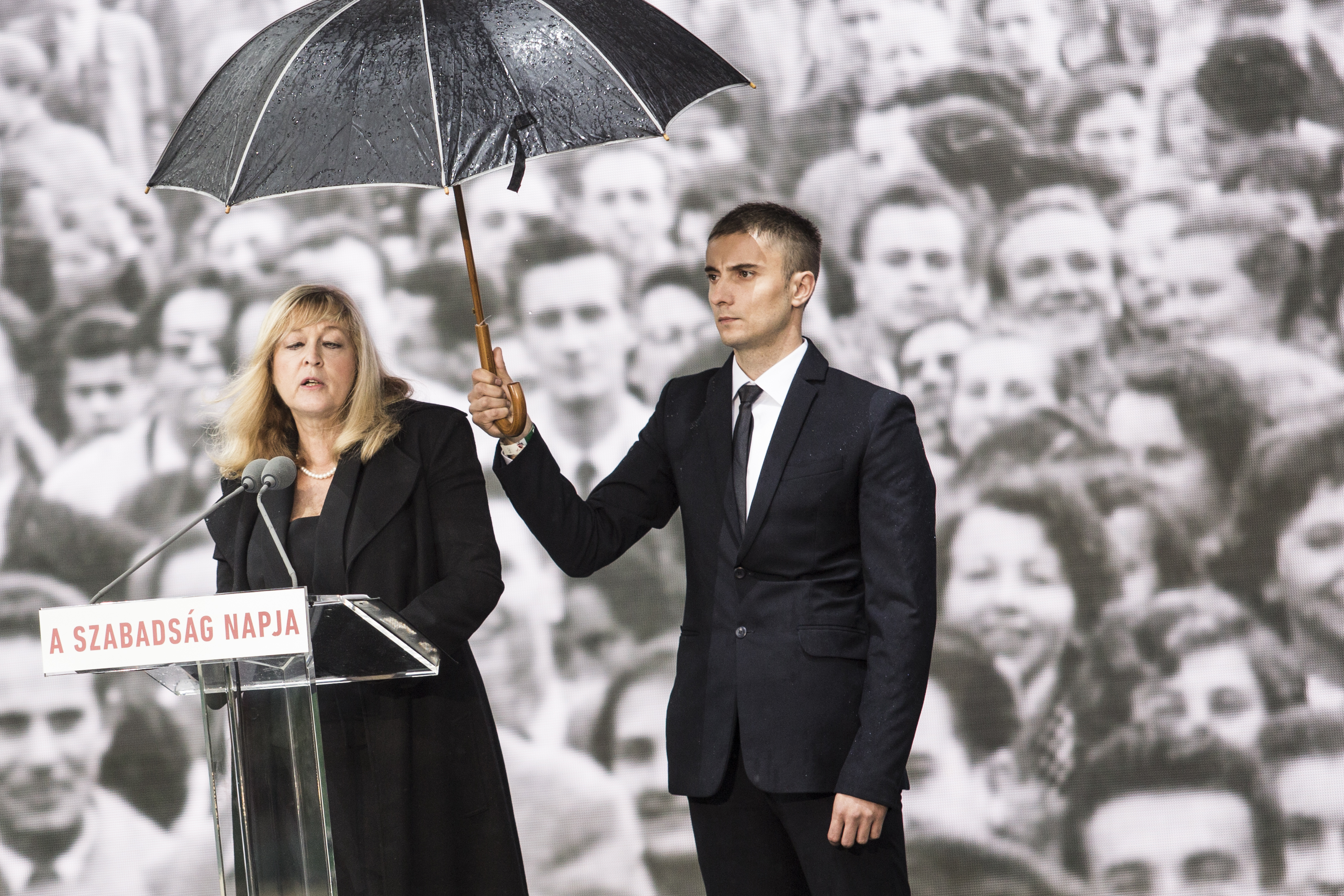 A NER propagandagyárának látványkonyhájából kellene valódi múzeumot csinálni: a Terror Háza Schmidt Mária után